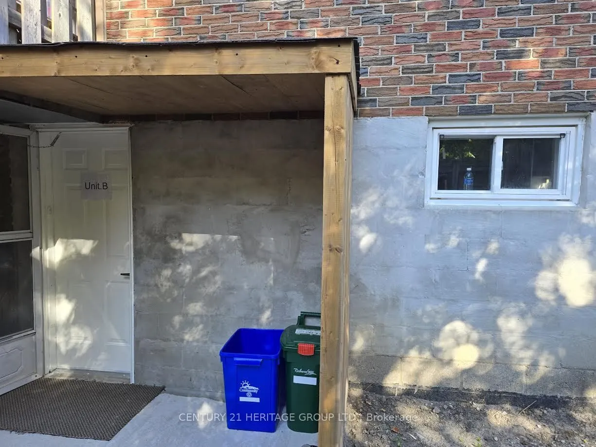 65 Park Crescent, #Bsmt B