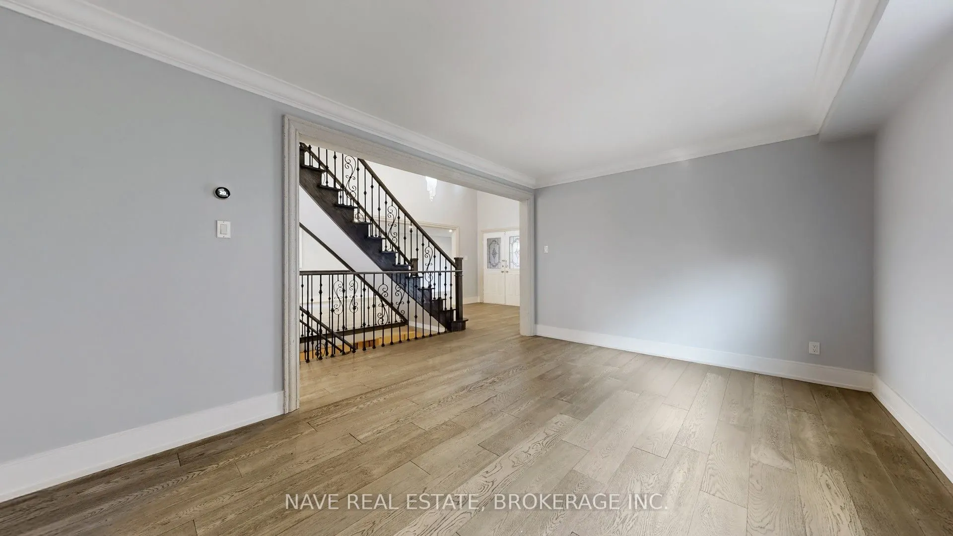 9 Tollbar Court