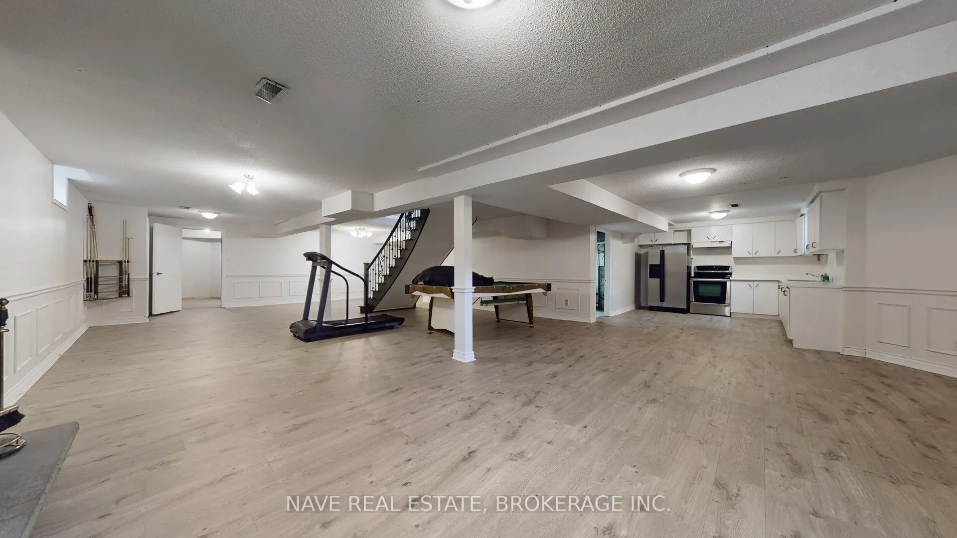 9 Tollbar Court
