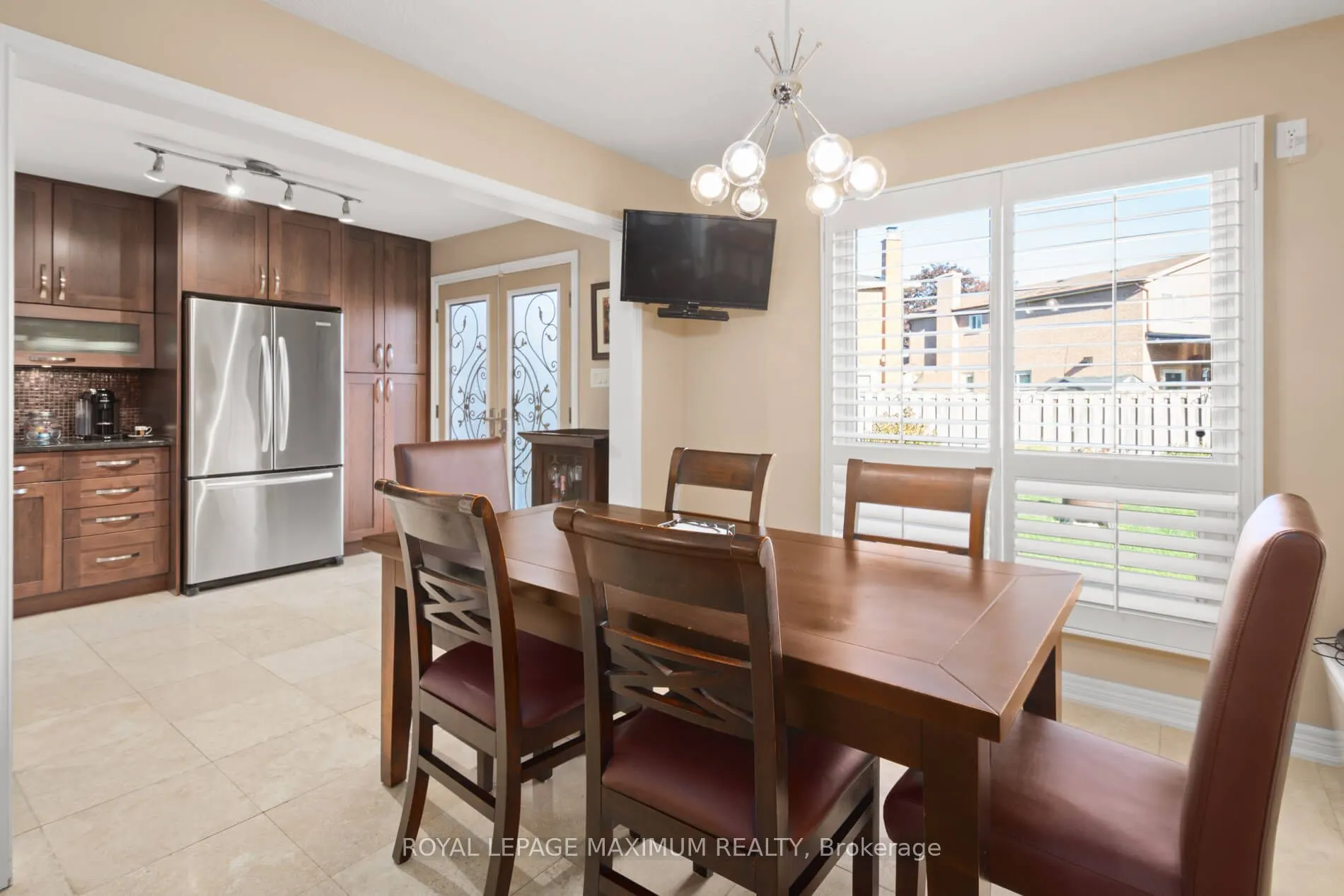 12 Checker Court