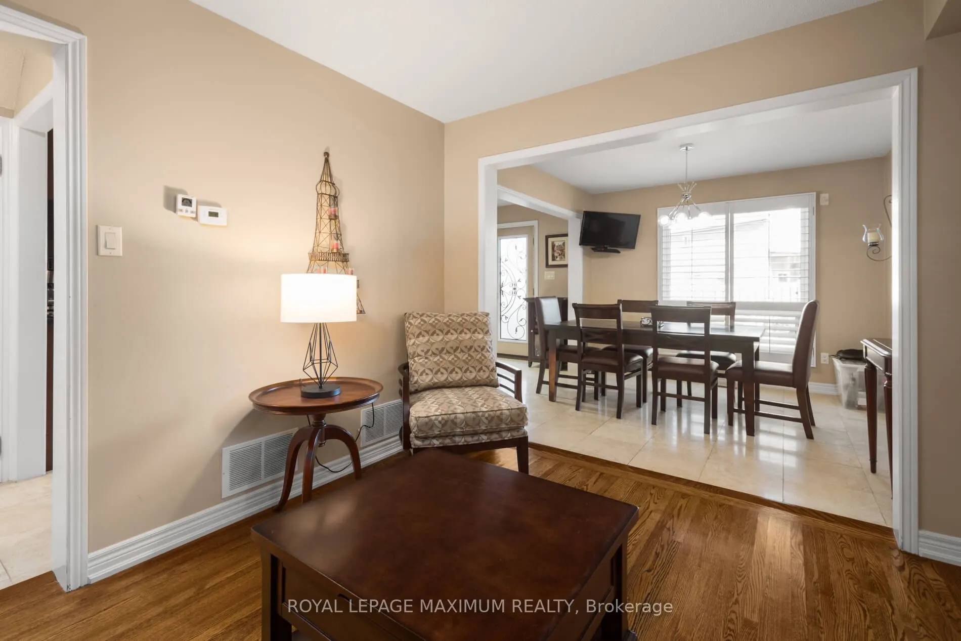 12 Checker Court