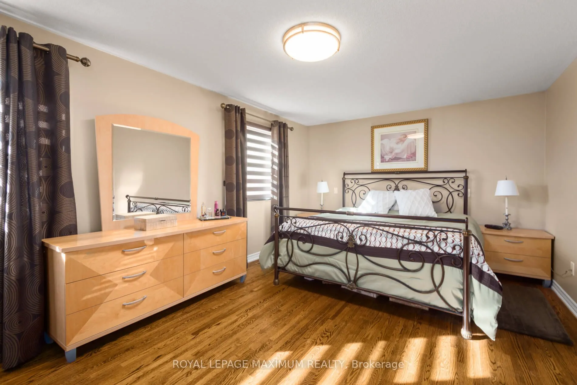 12 Checker Court