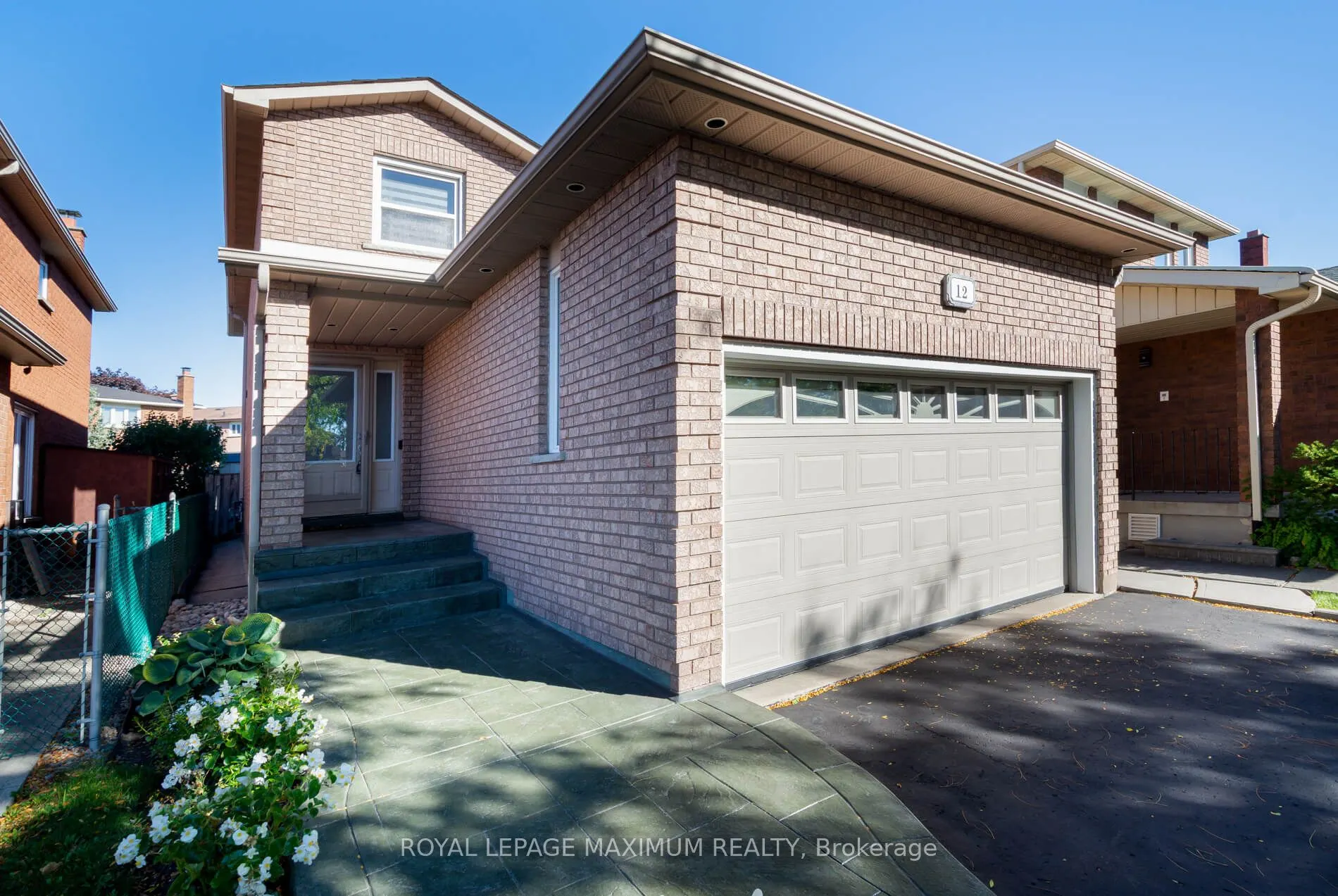 12 Checker Court