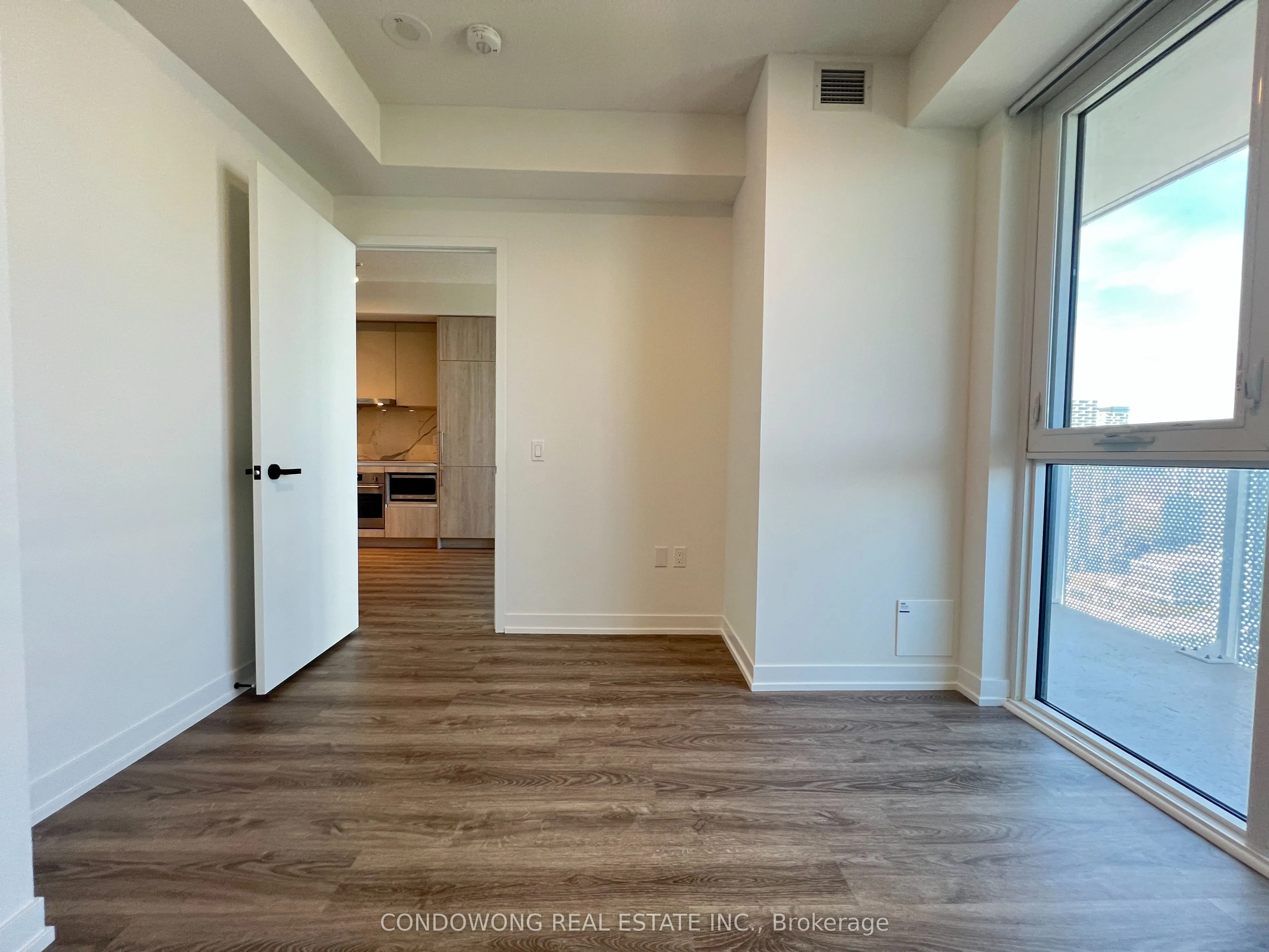 195 Commerce Street, #4917