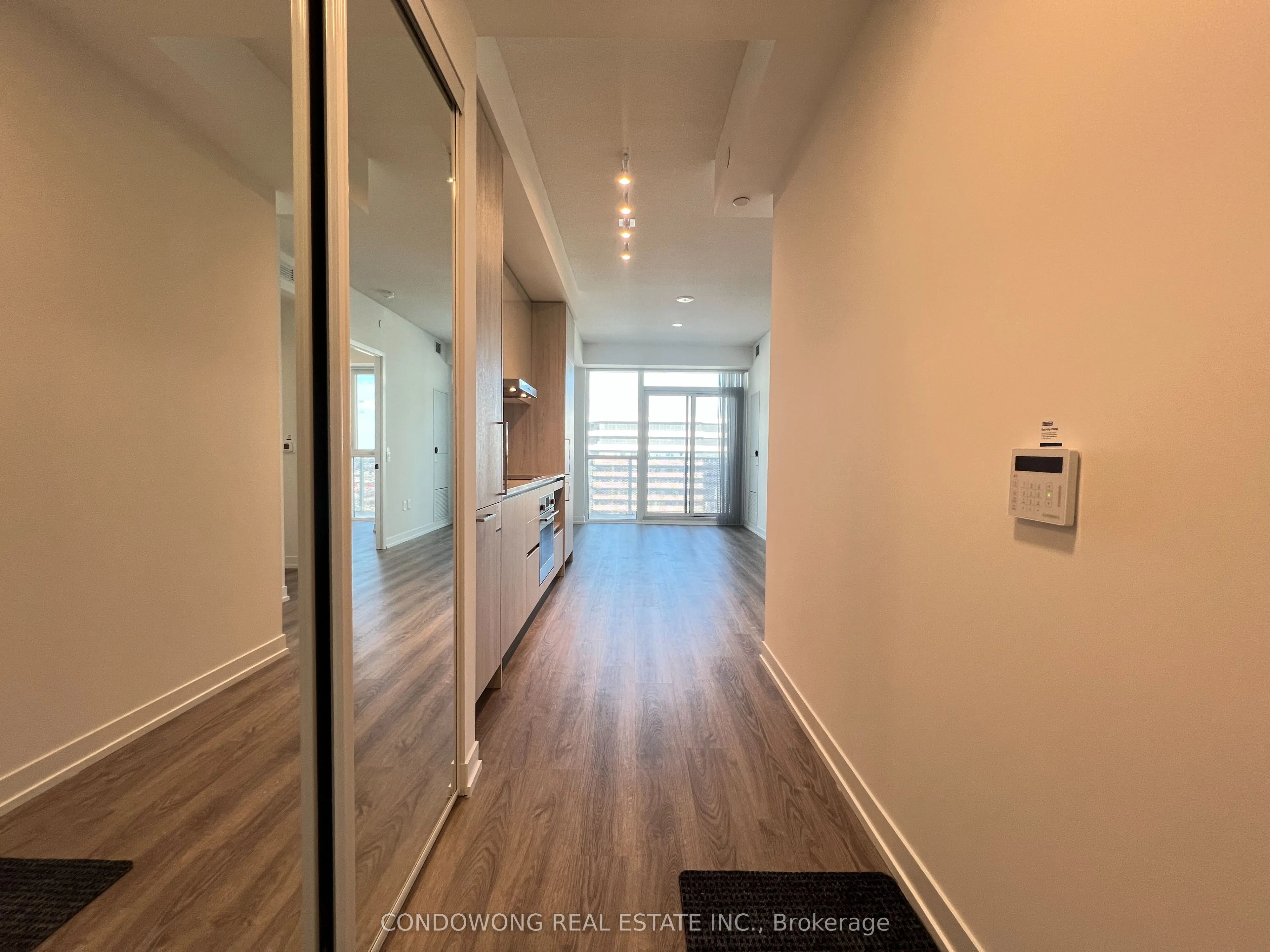 195 Commerce Street, #4917