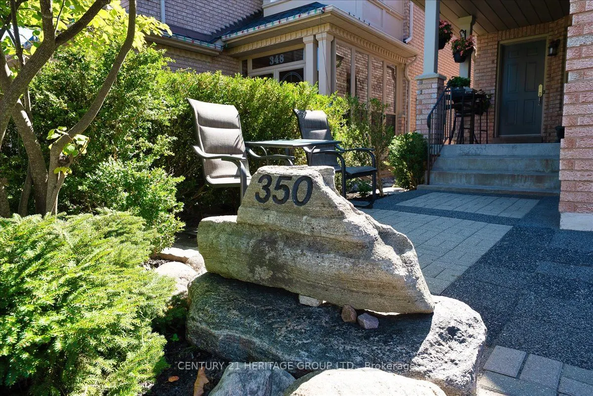 350 Hewitt Circle