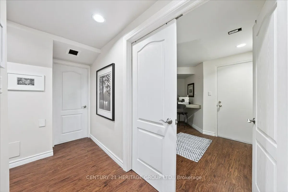 350 Hewitt Circle