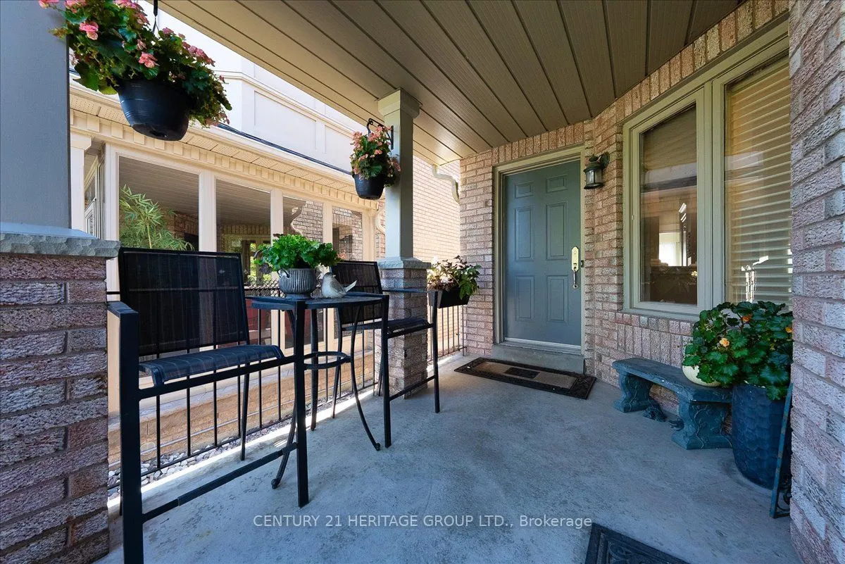 350 Hewitt Circle