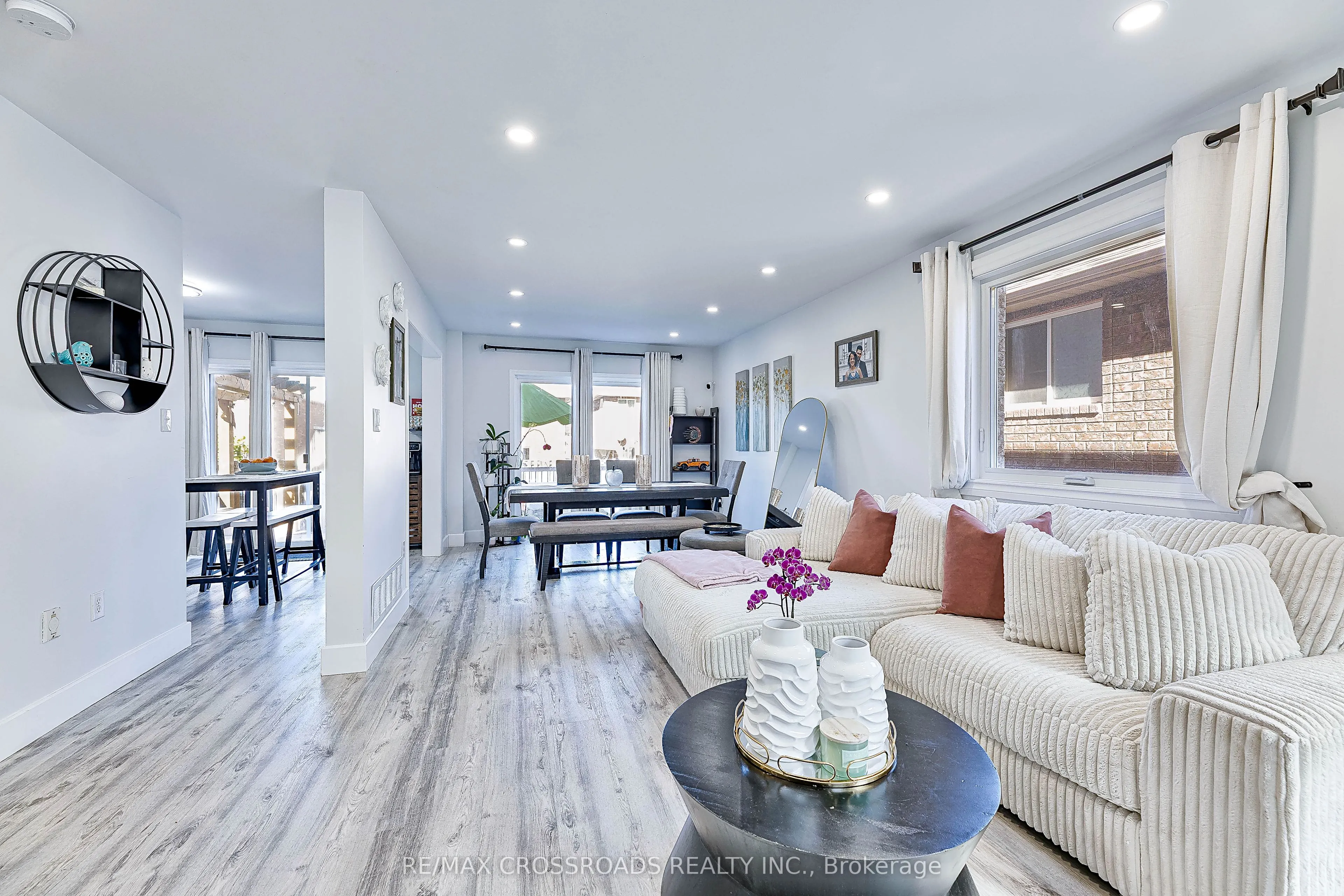 1220 Laurand Street