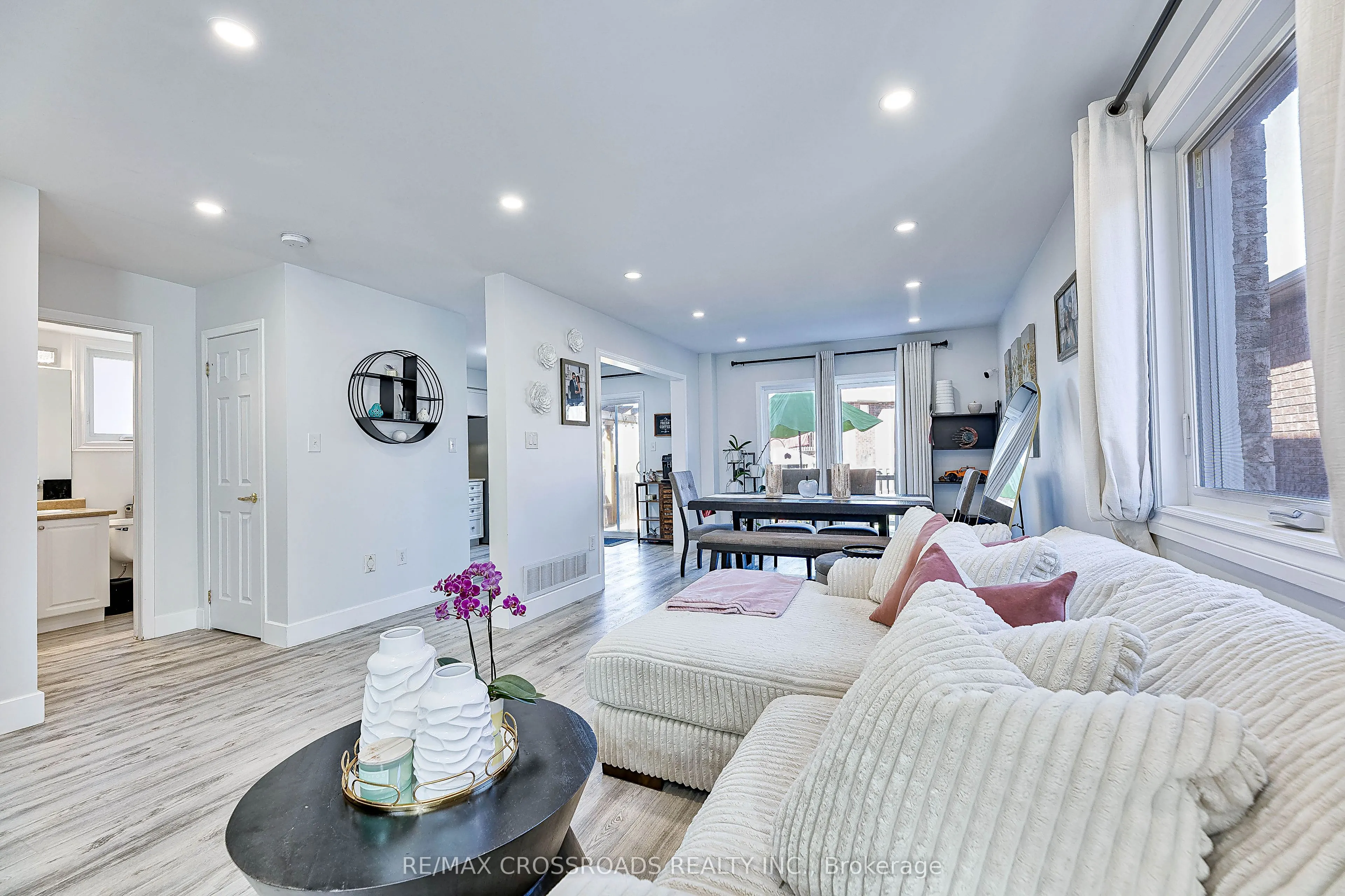 1220 Laurand Street