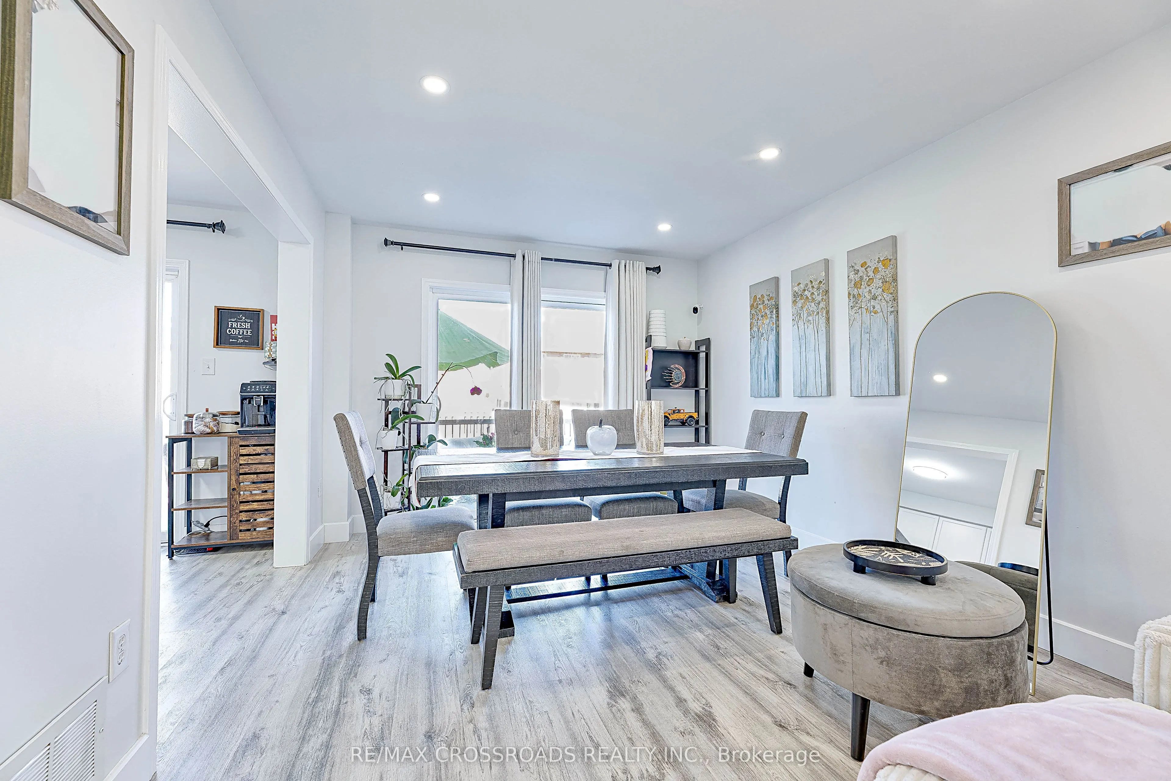 1220 Laurand Street