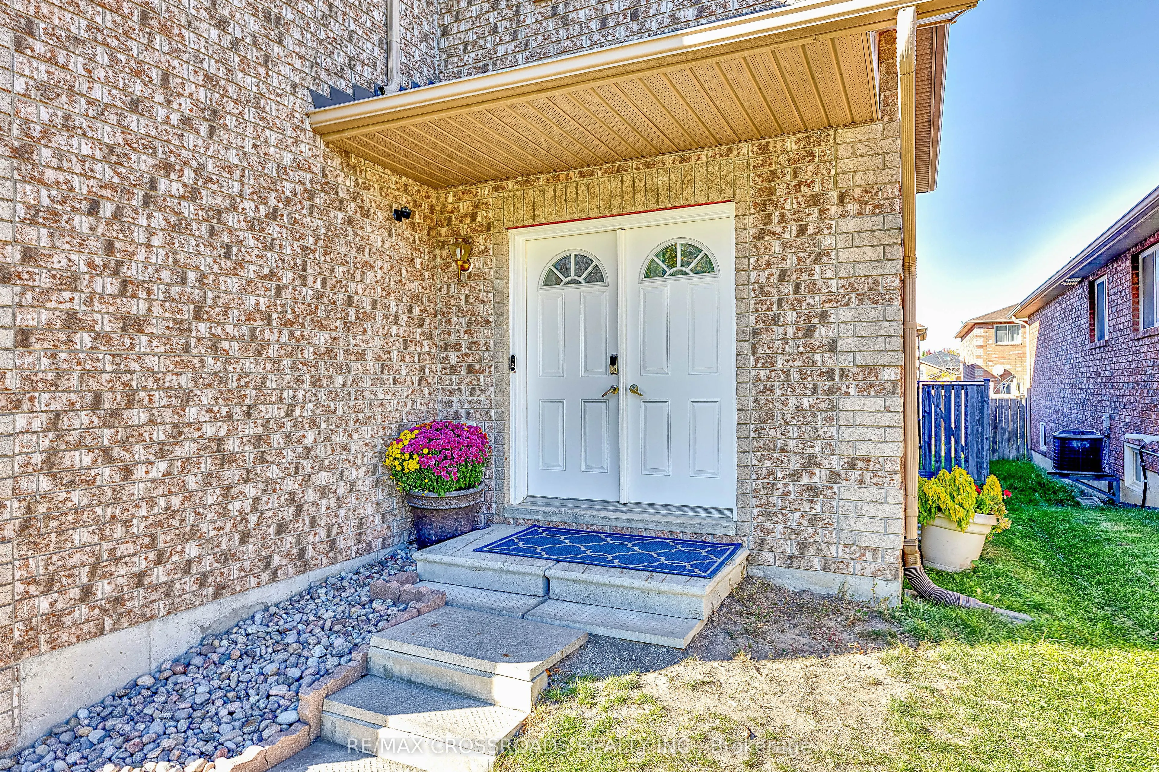 1220 Laurand Street