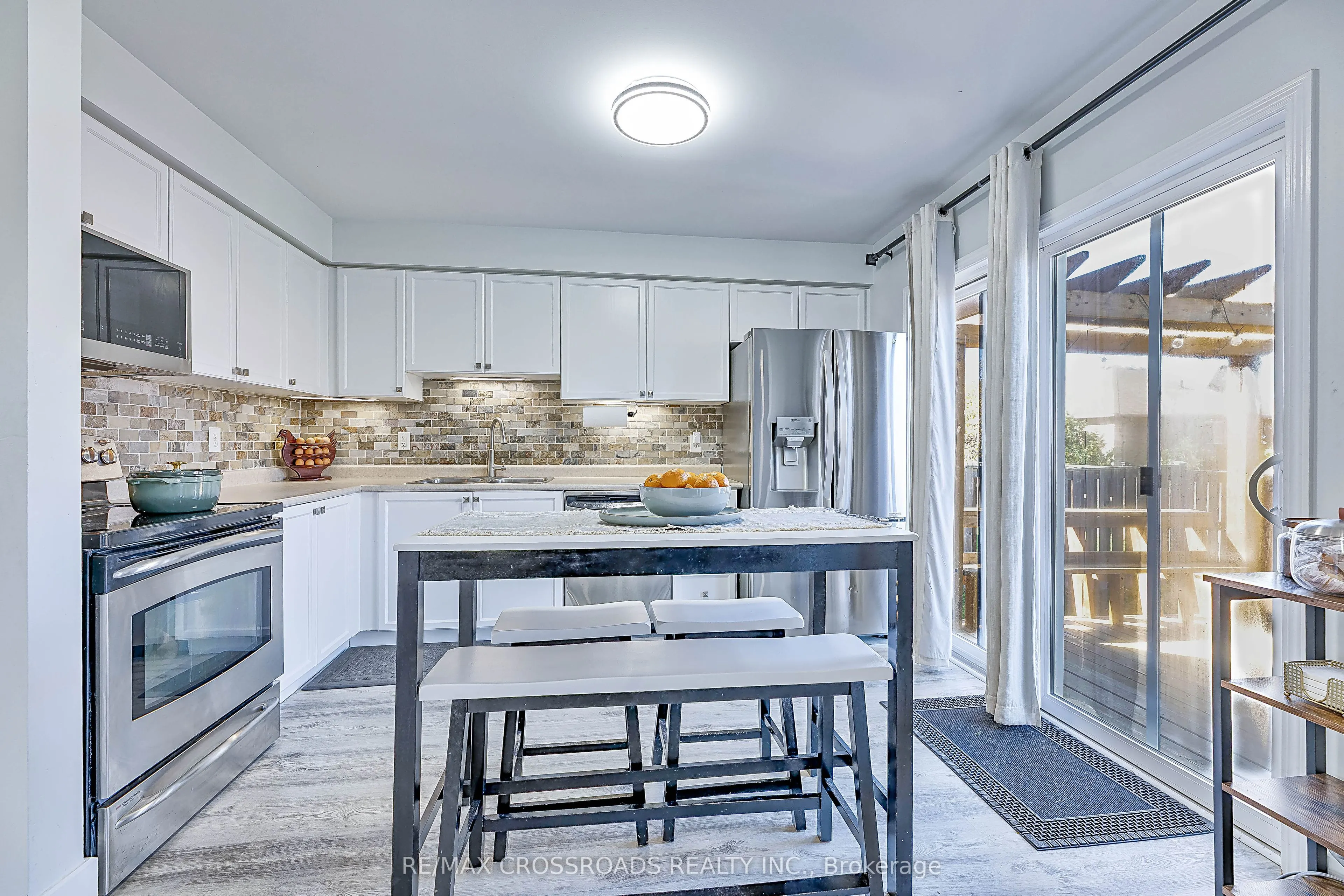 1220 Laurand Street
