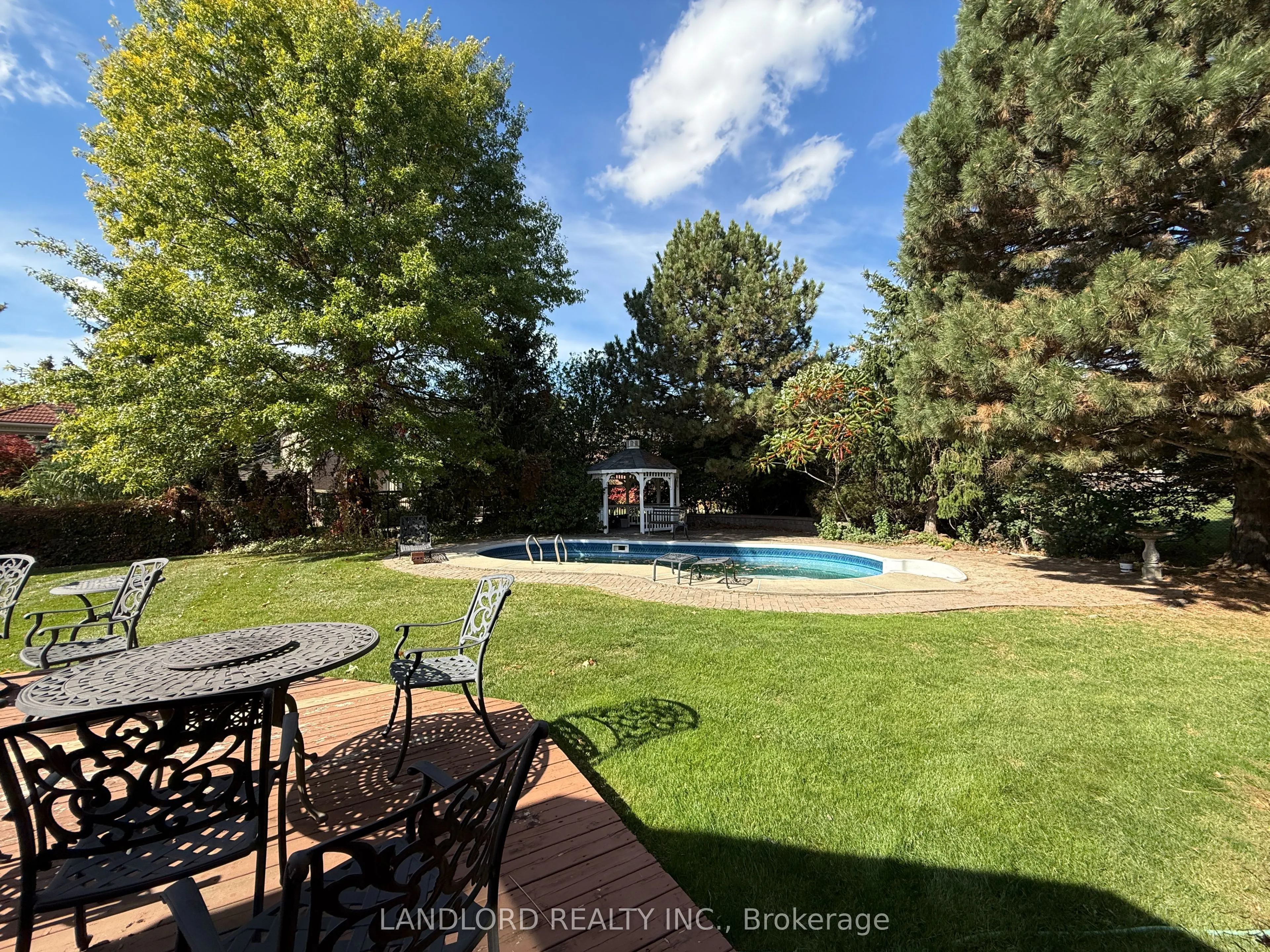 67 Glenayr Road