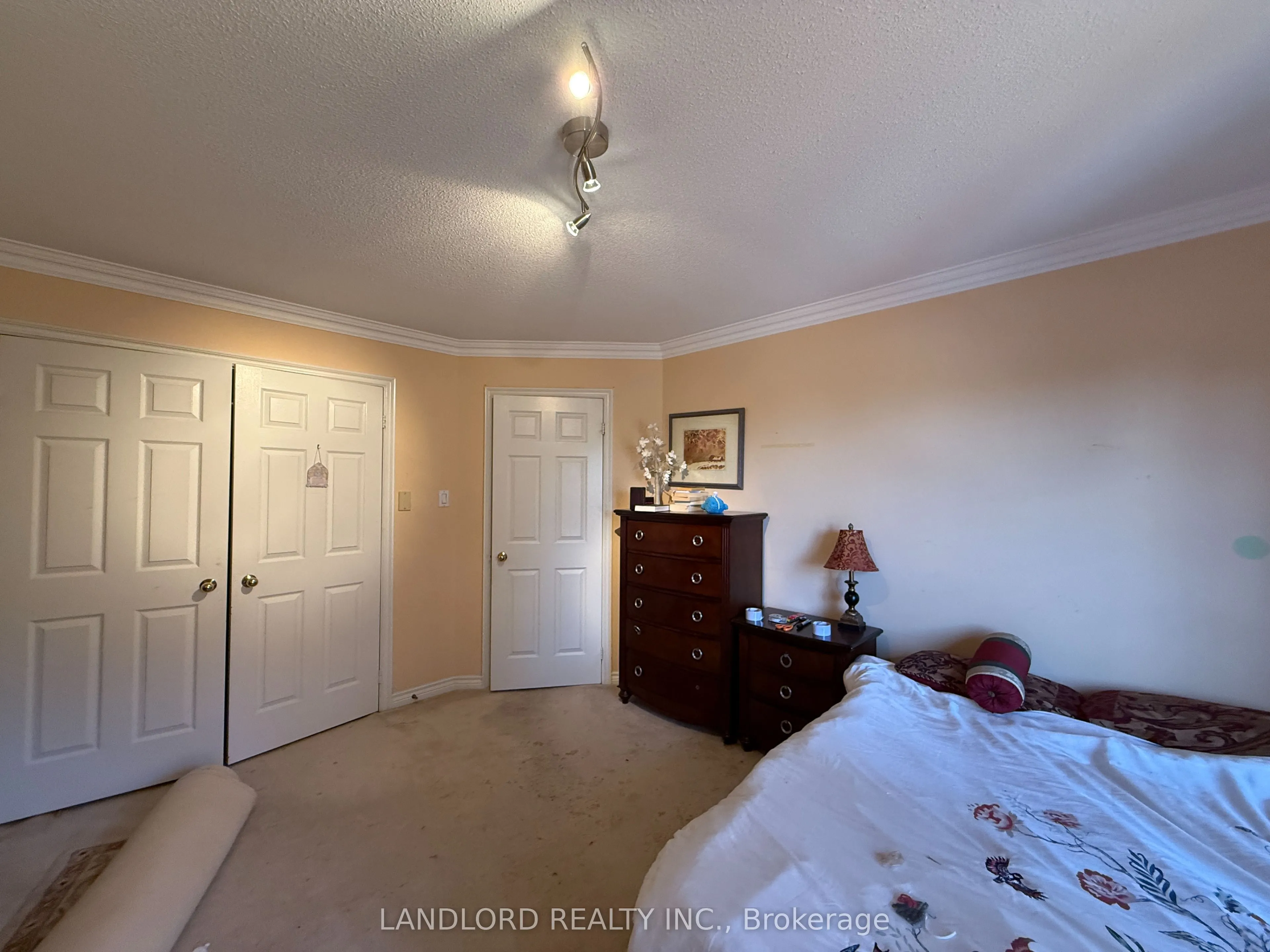 67 Glenayr Road
