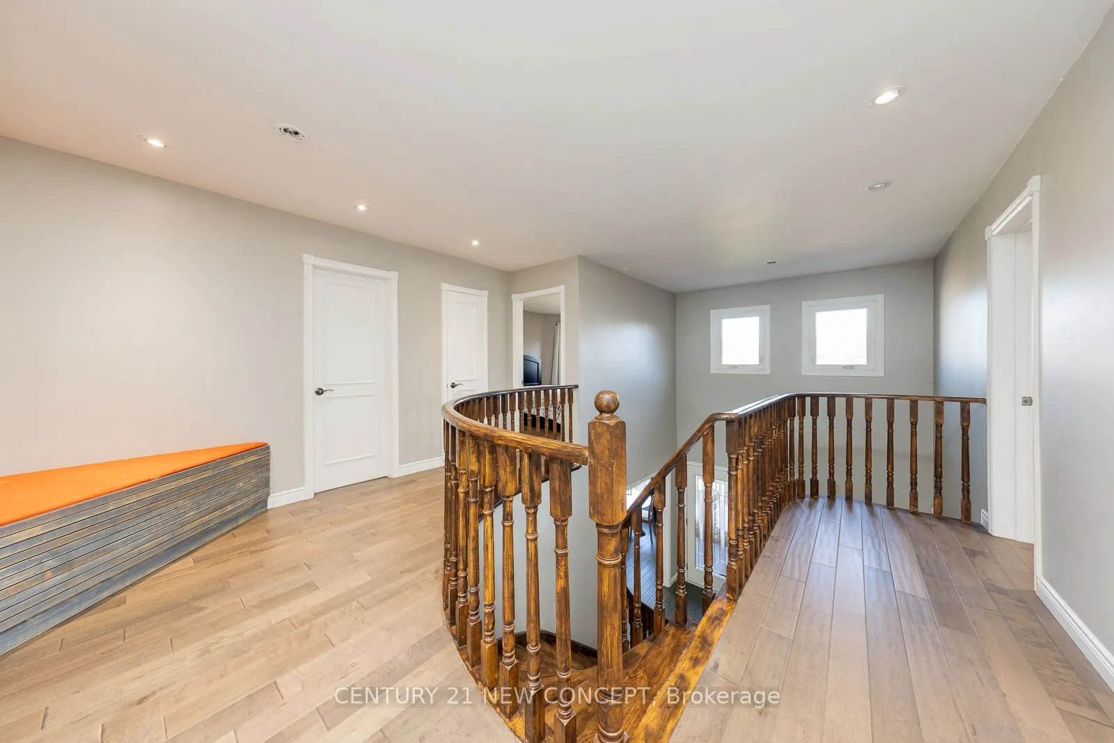 40 Marchwood Crescent