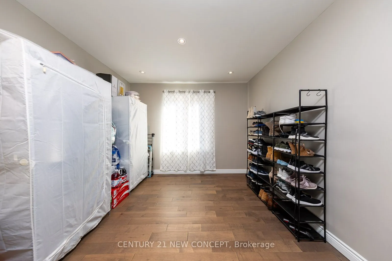 40 Marchwood Crescent