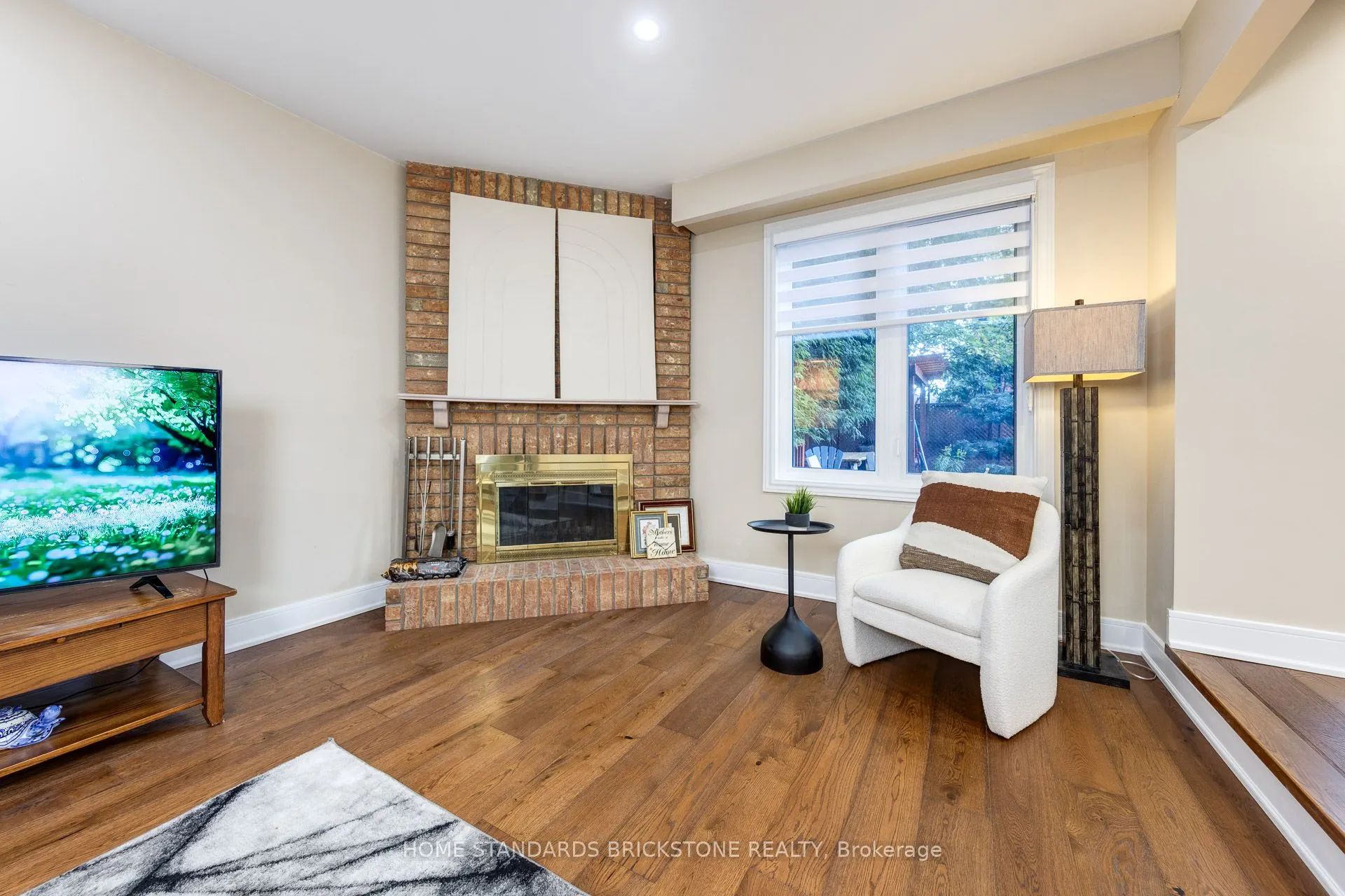 45 Spring Gate Boulevard