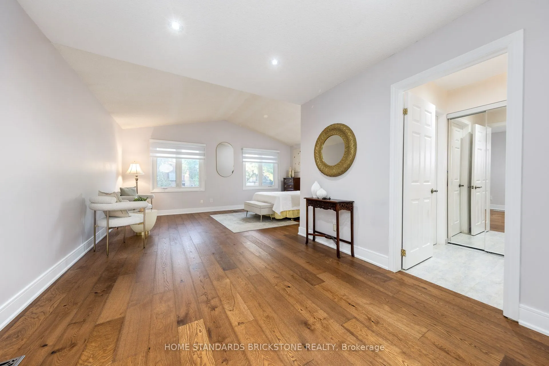 45 Spring Gate Boulevard