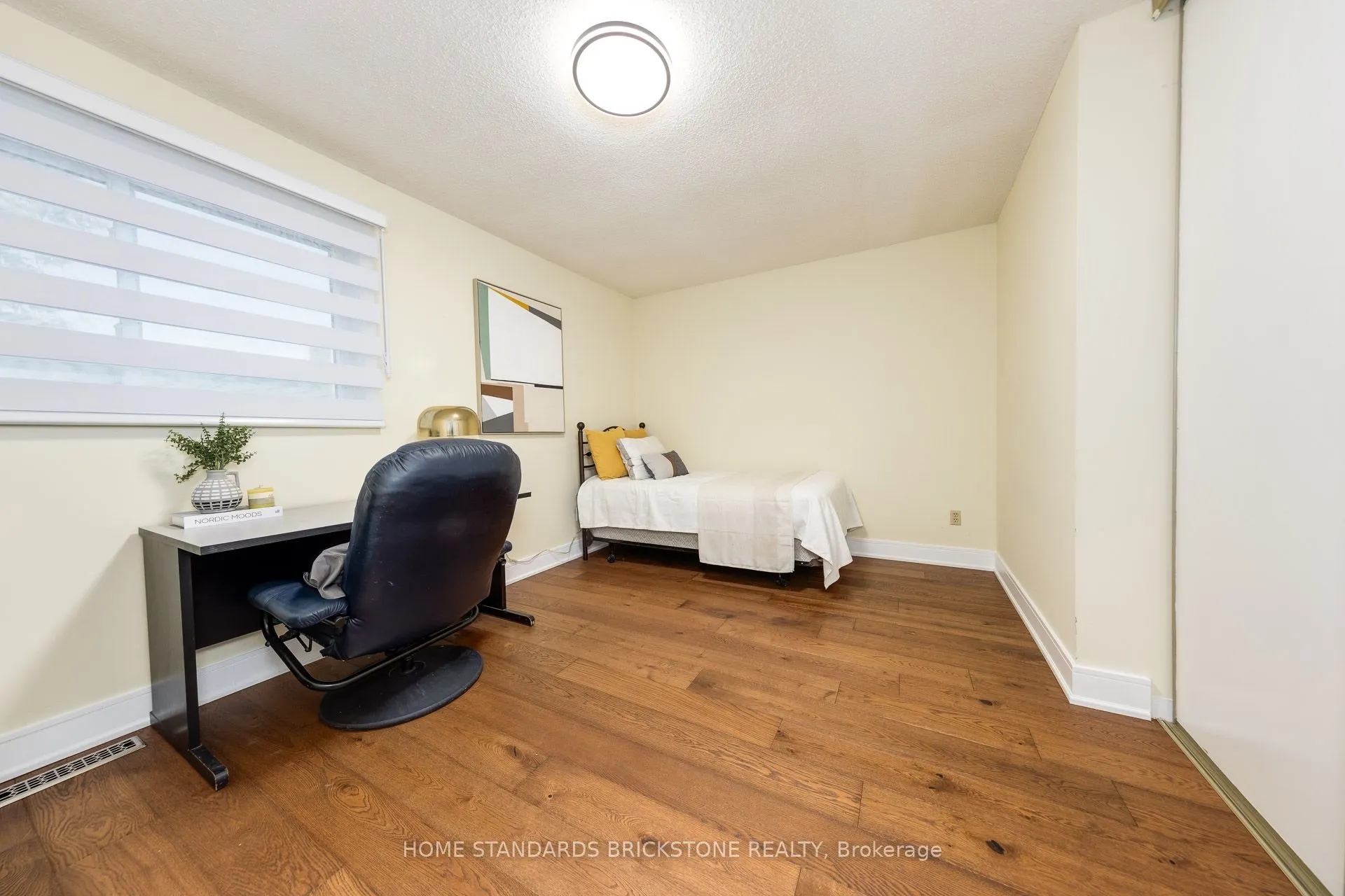45 Spring Gate Boulevard
