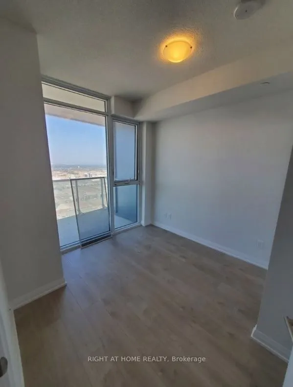 7895 Jane Street, #3512