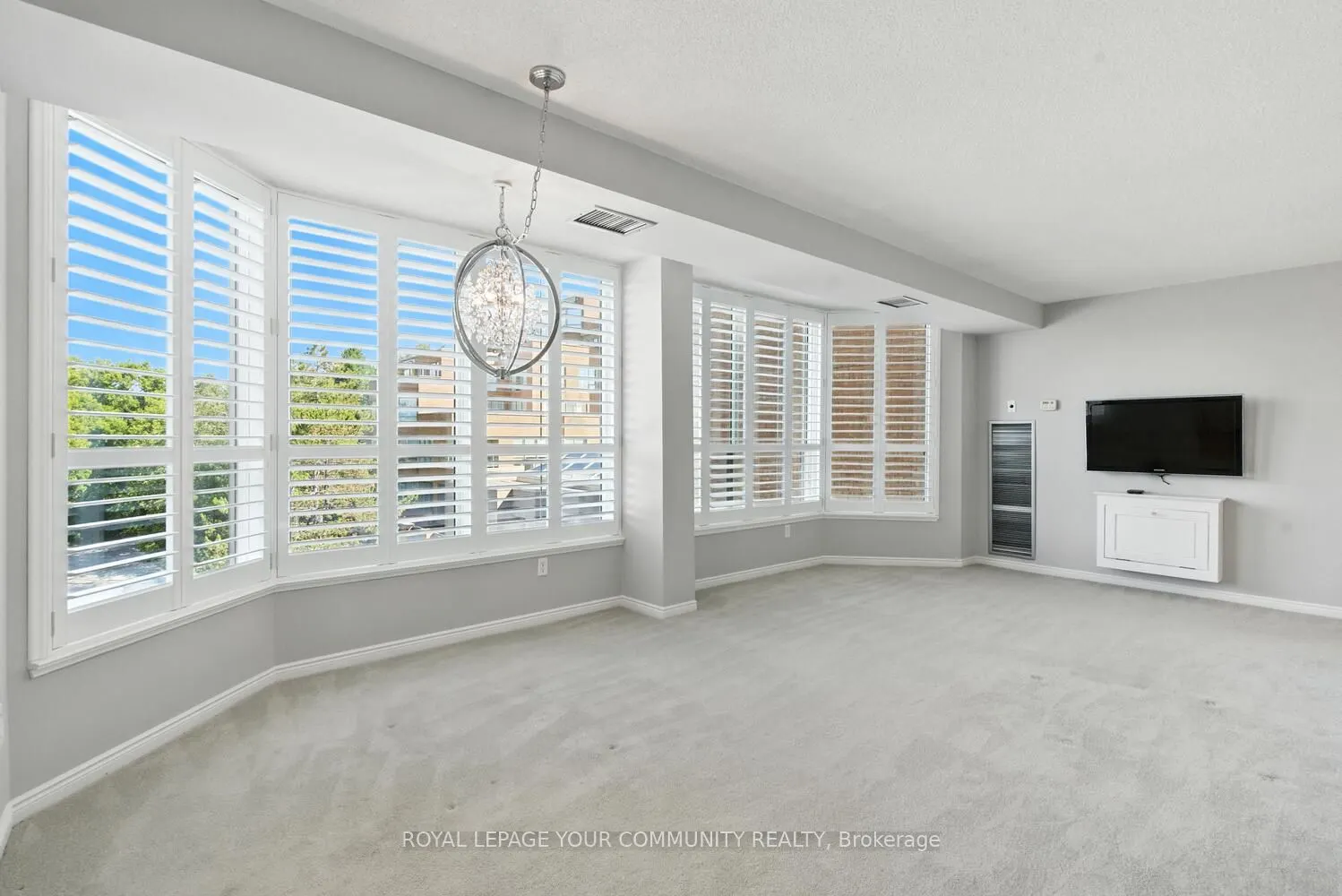 14924 Yonge Street, #305