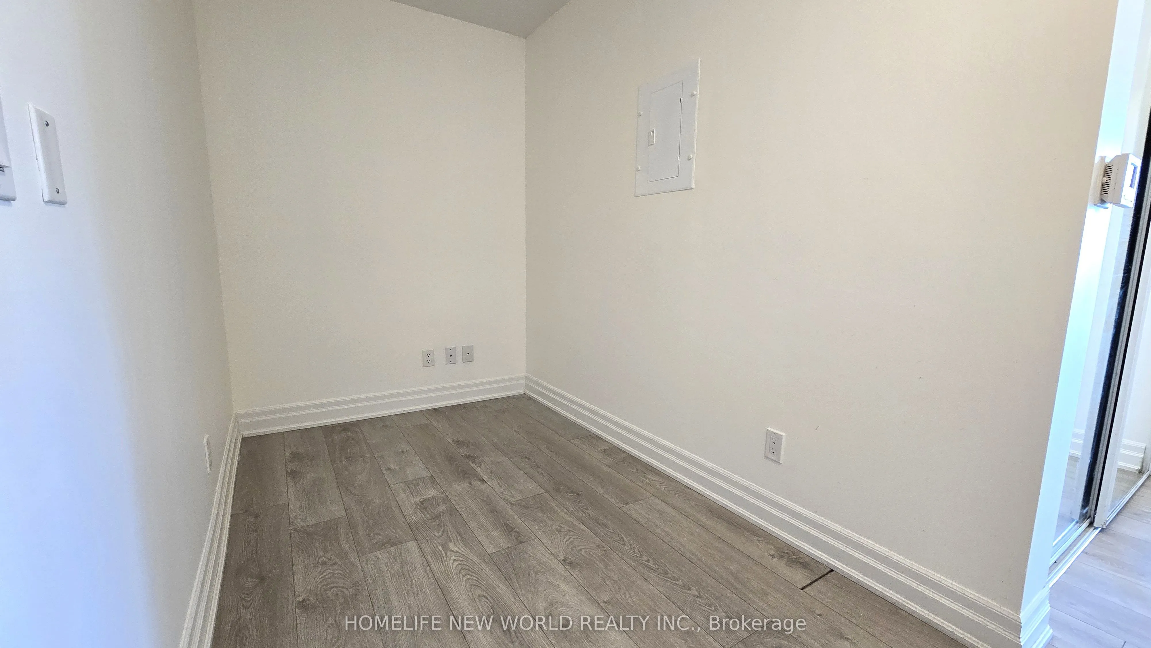 8 Rouge Valley Drive, #607