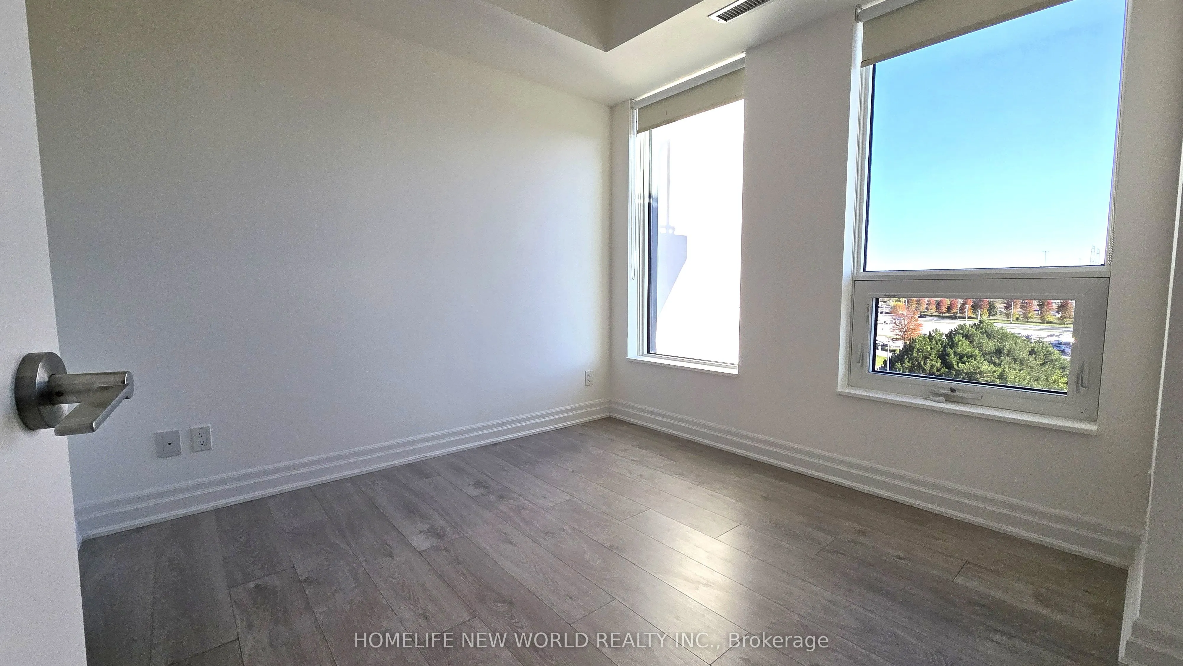 8 Rouge Valley Drive, #607