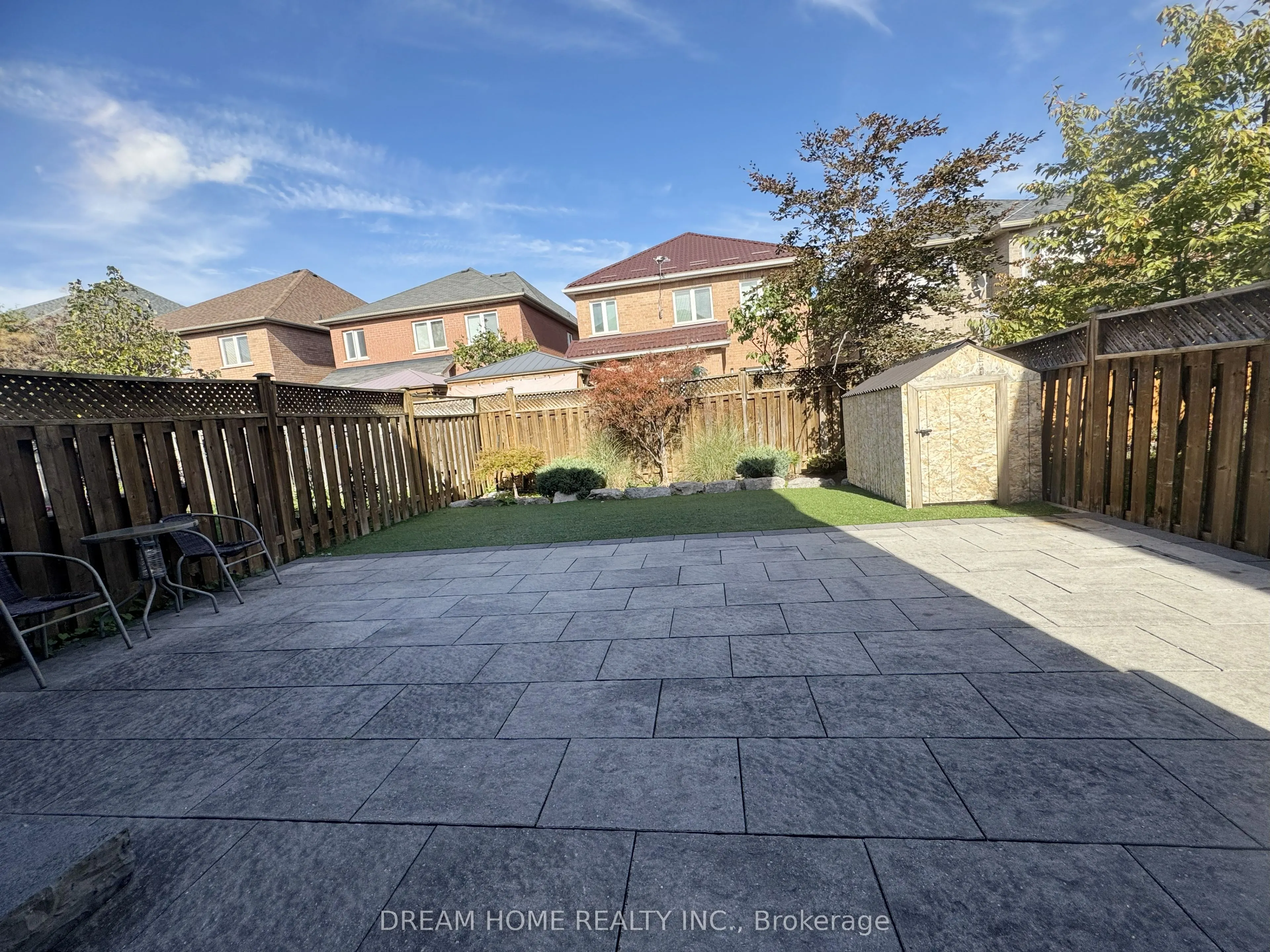 110 Autumn Hill Boulevard