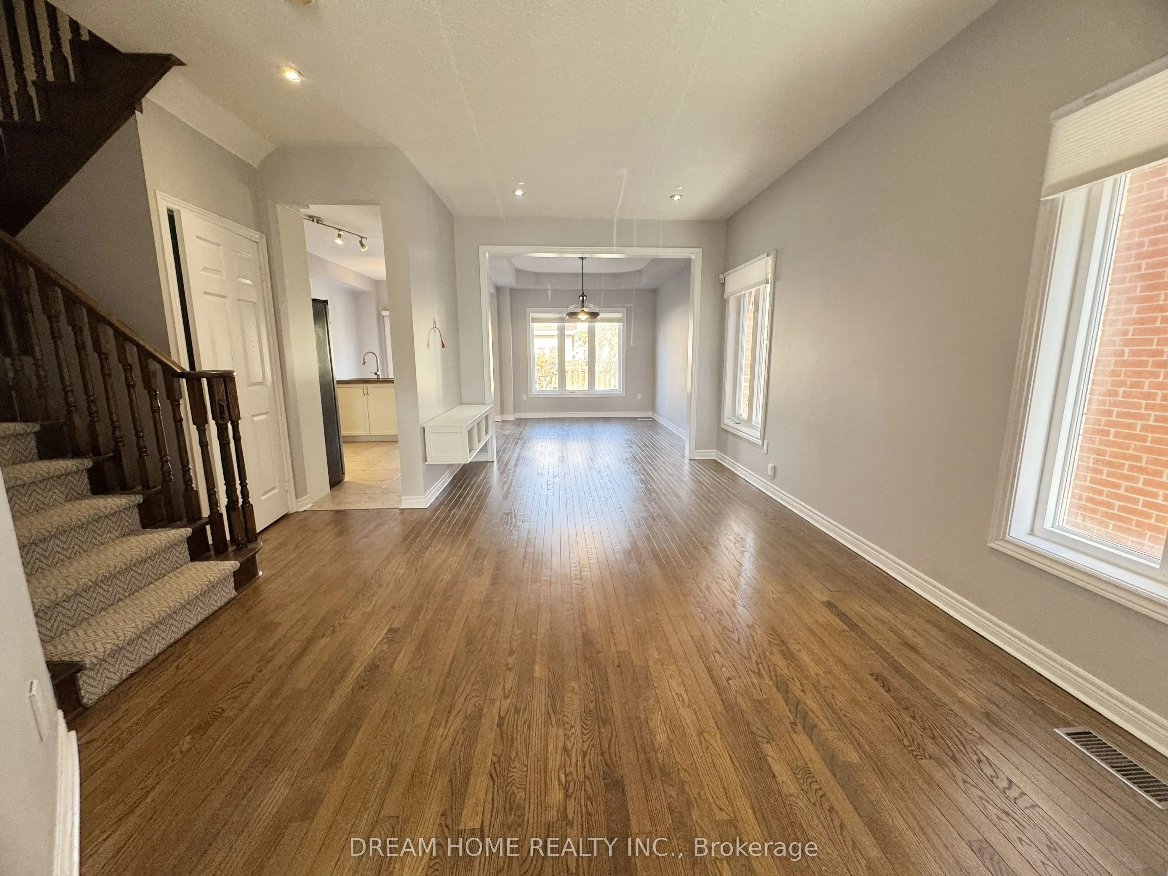 110 Autumn Hill Boulevard