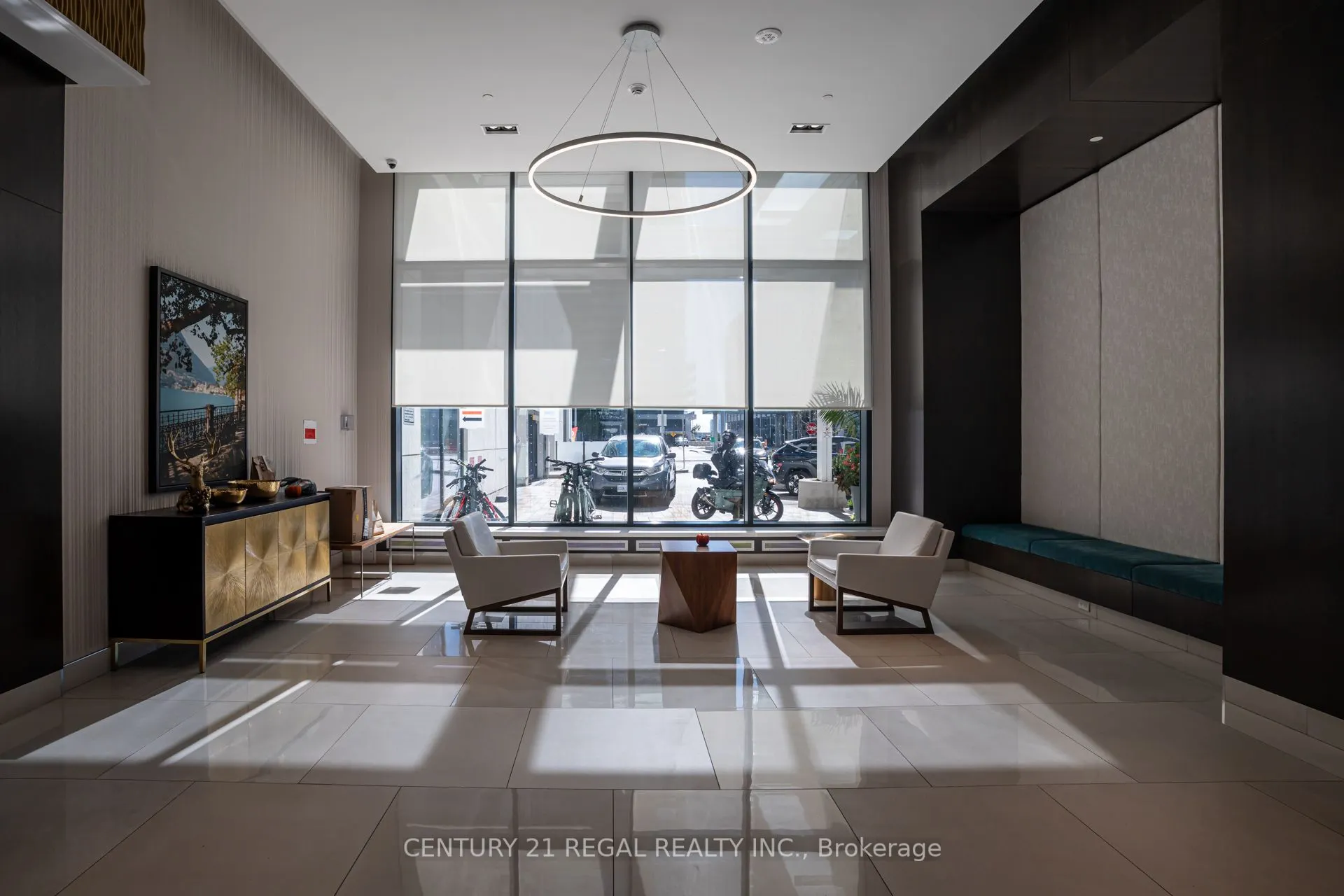 9000 Jane Street, #2125