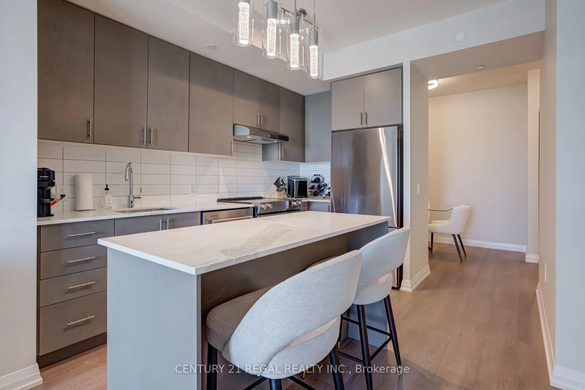 9000 Jane Street, #2125