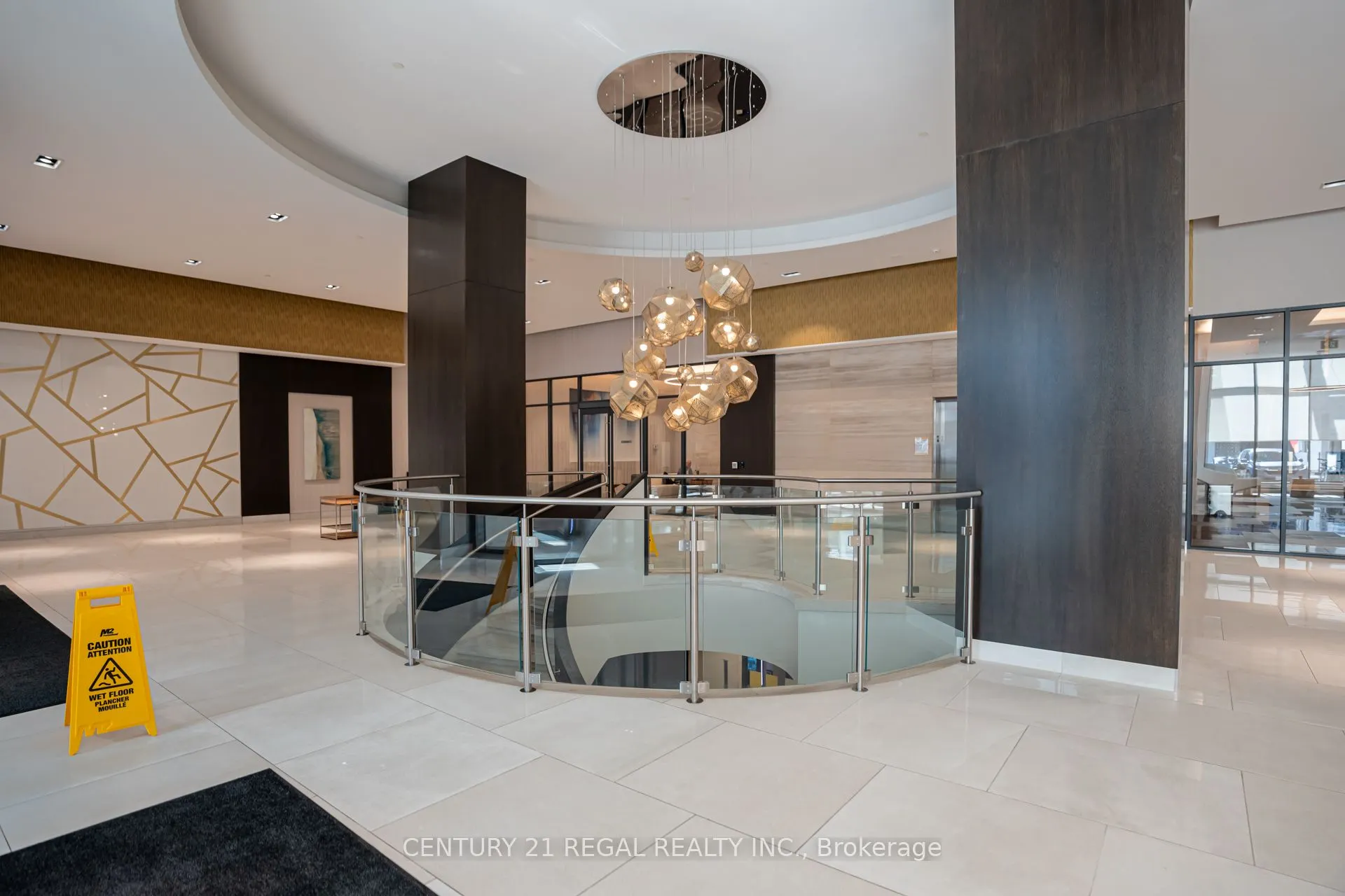 9000 Jane Street, #2125