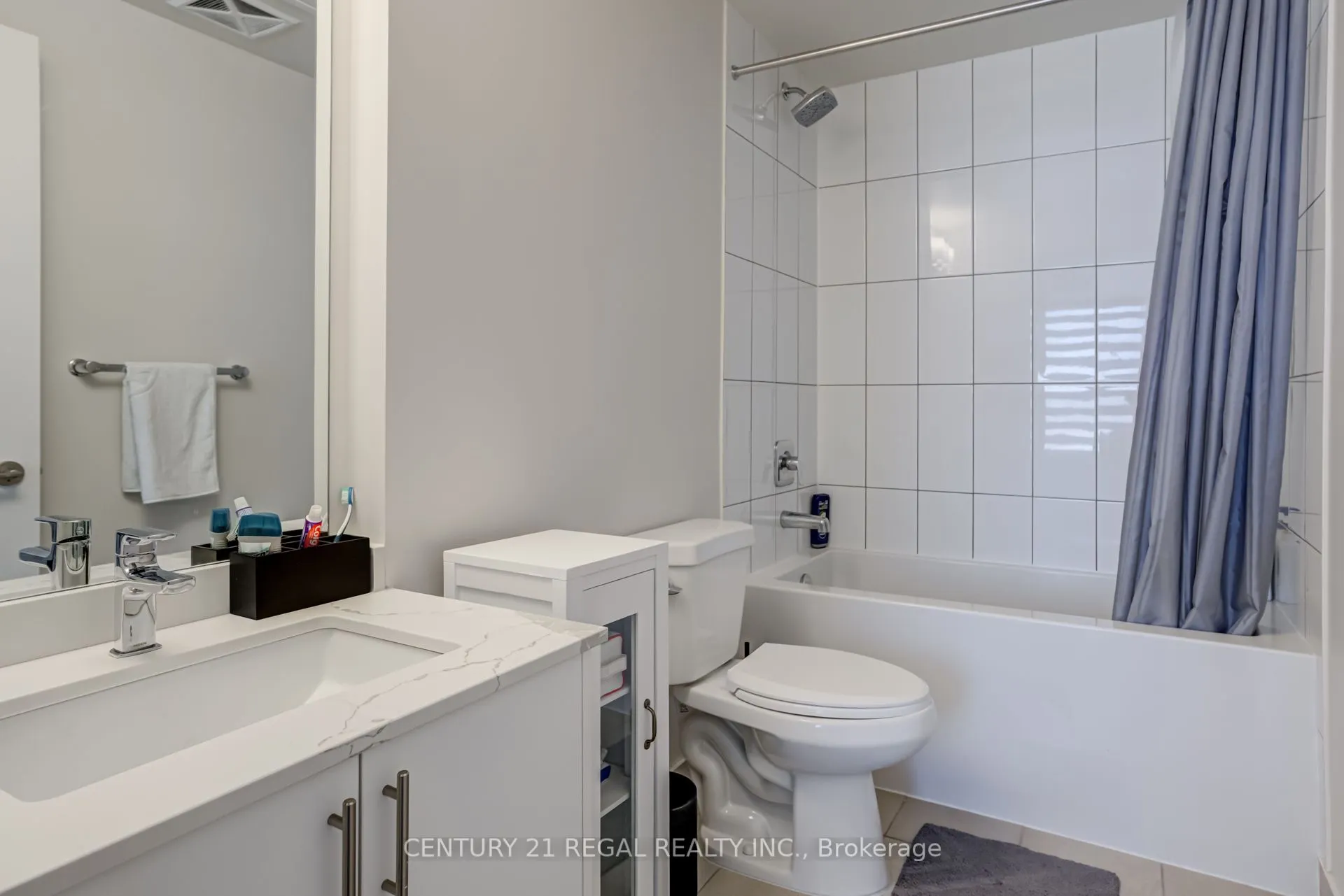 9000 Jane Street, #2125
