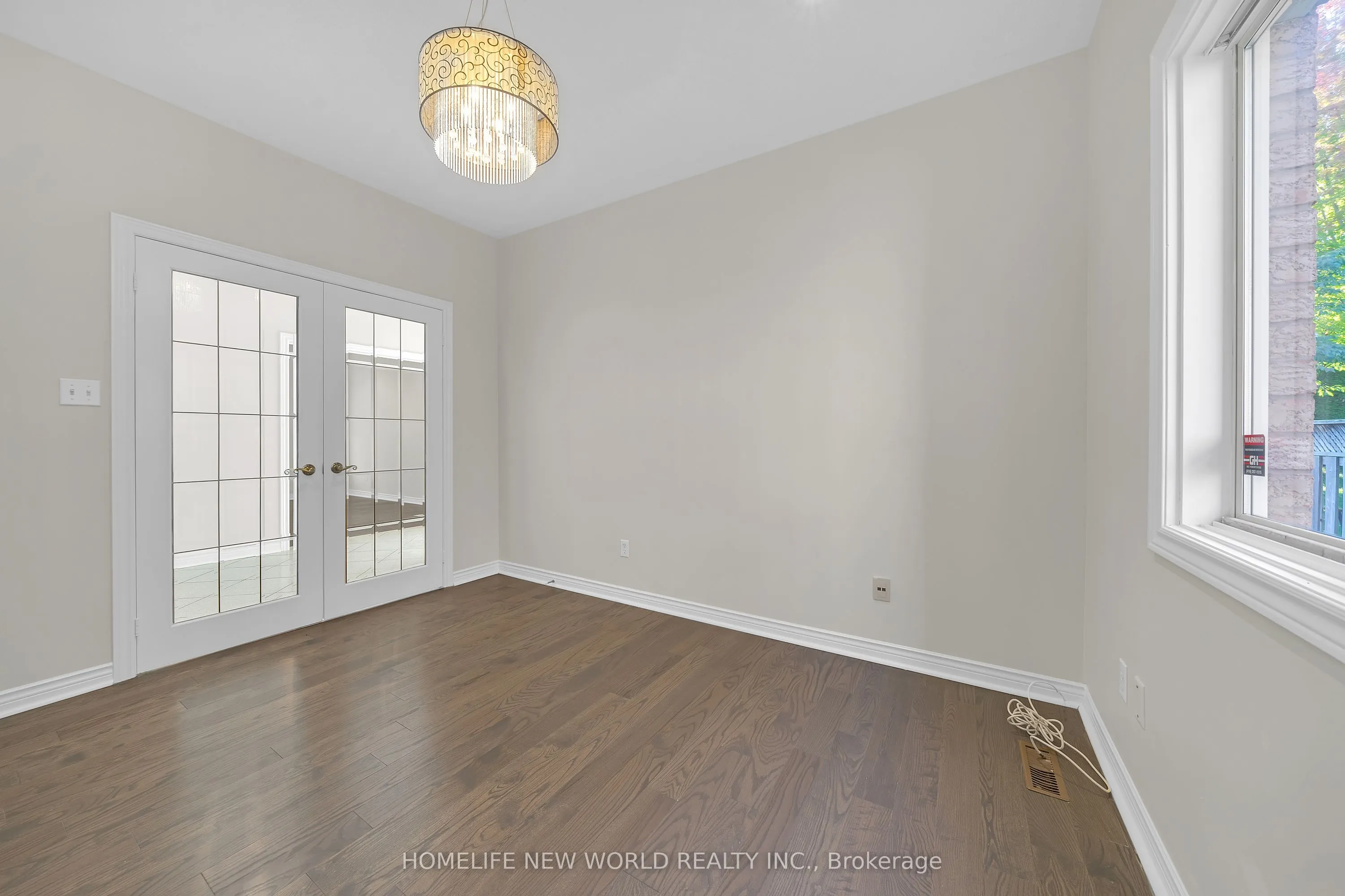 99 Clarendon Drive