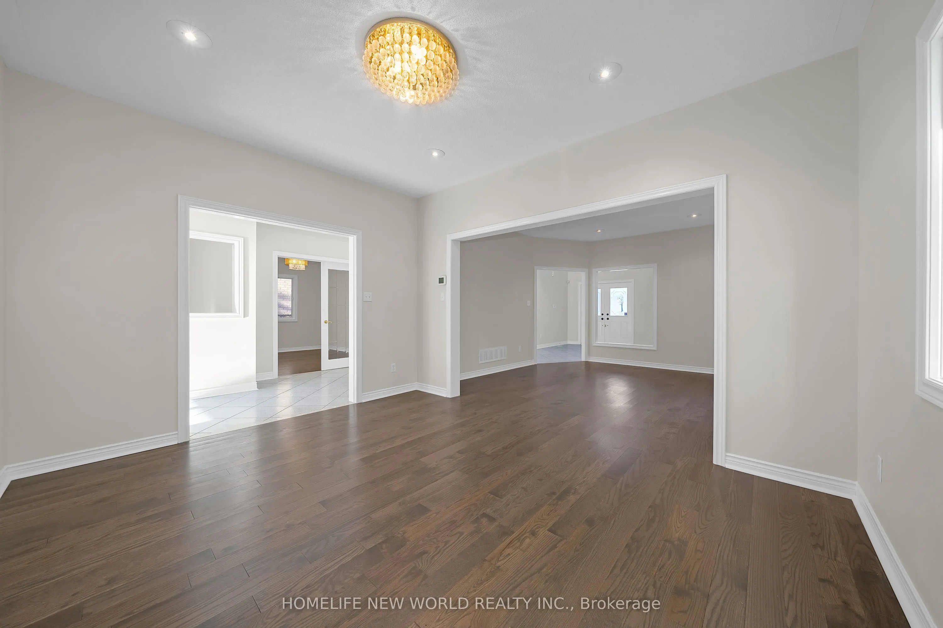 99 Clarendon Drive