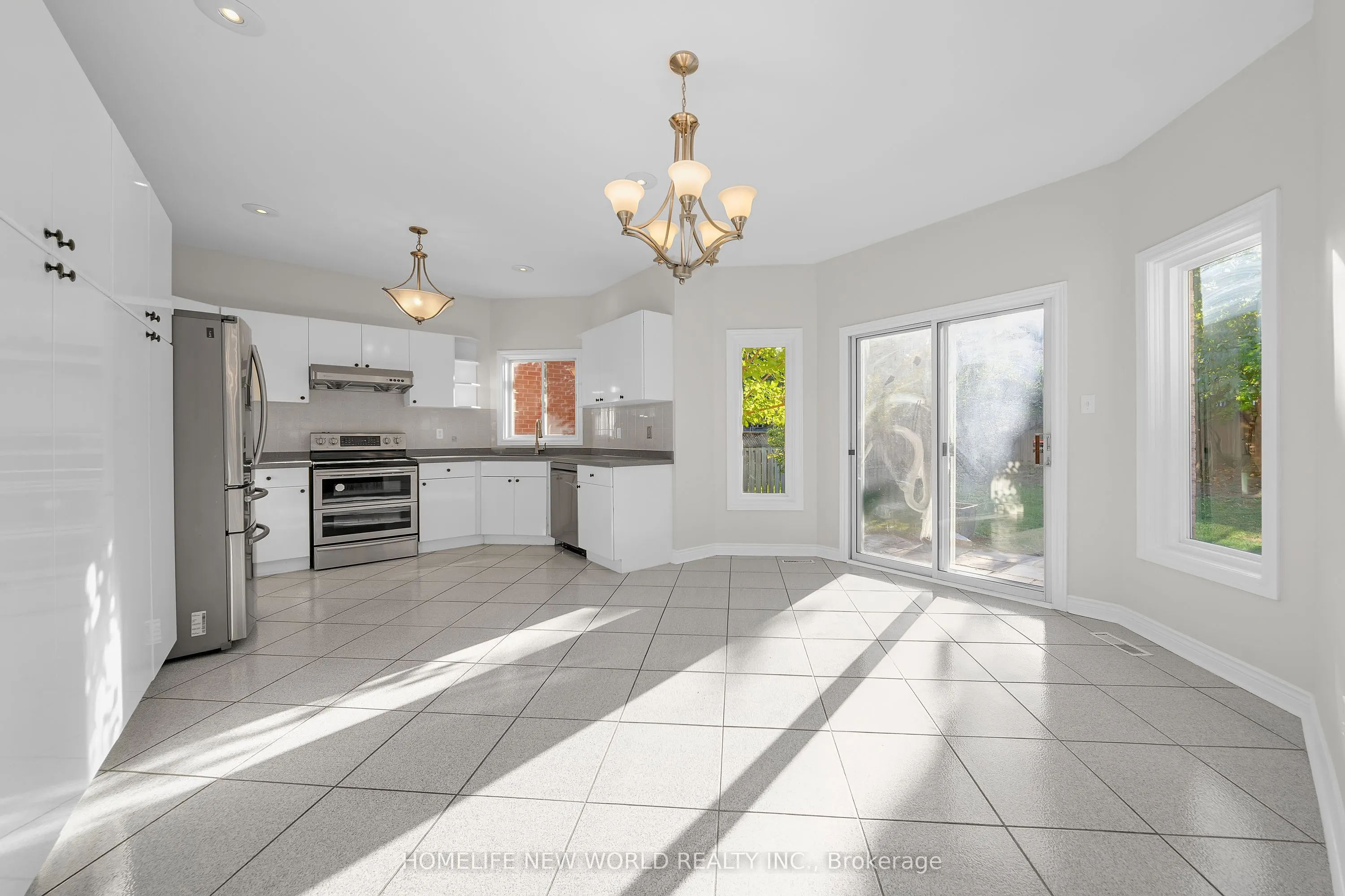 99 Clarendon Drive