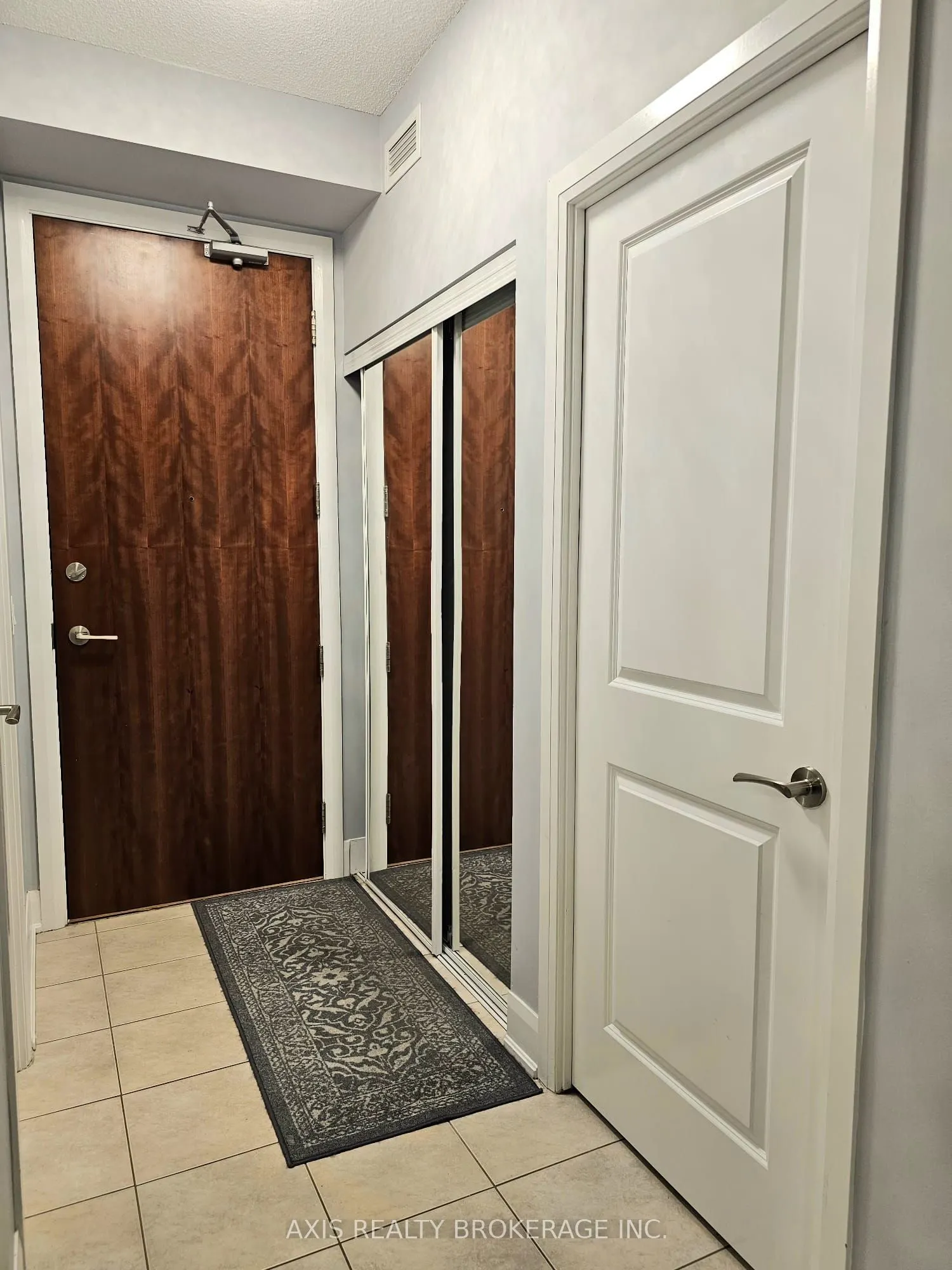 4700 Highway 7, #321