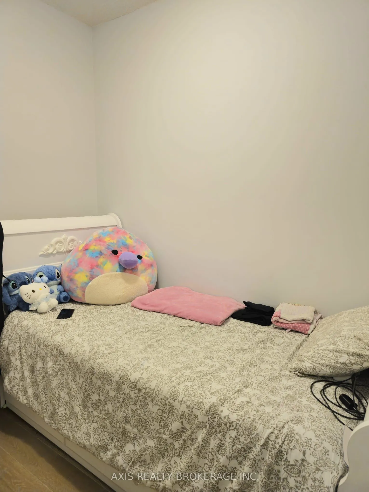 4700 Highway 7, #321