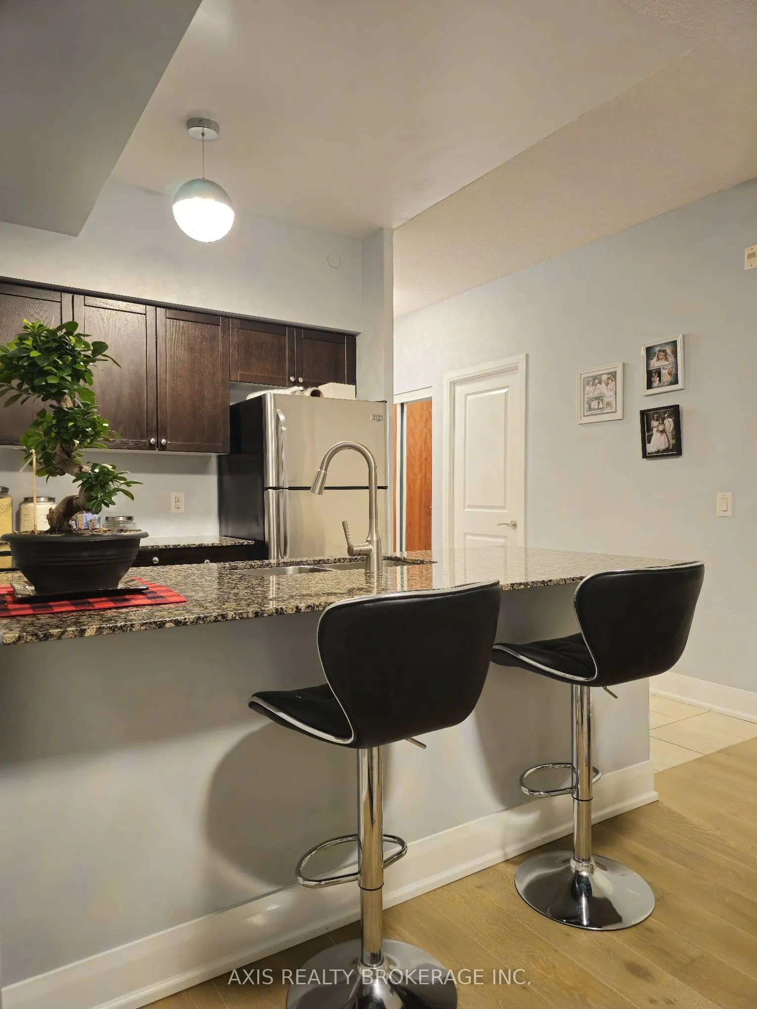 4700 Highway 7, #321