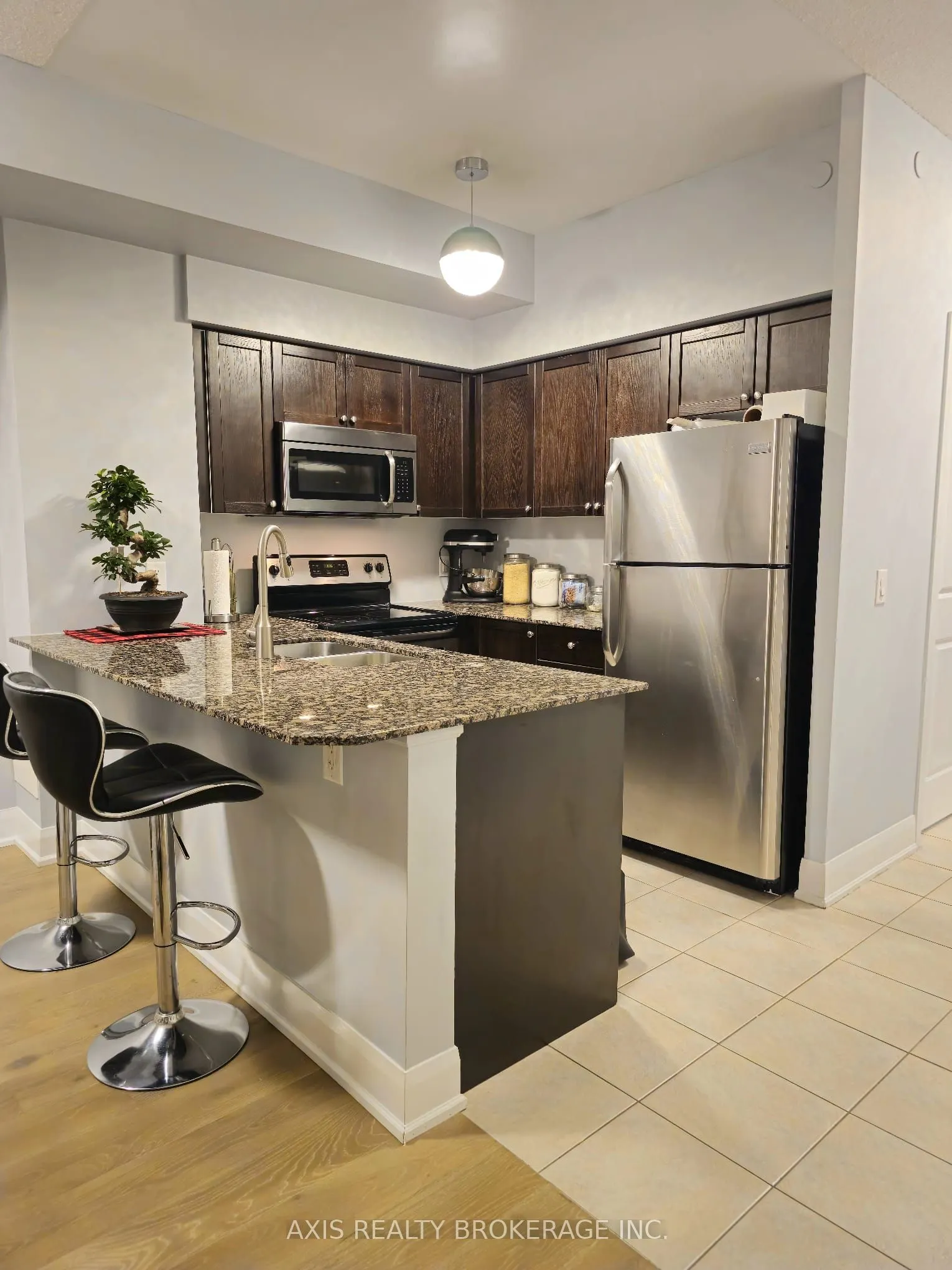 4700 Highway 7, #321