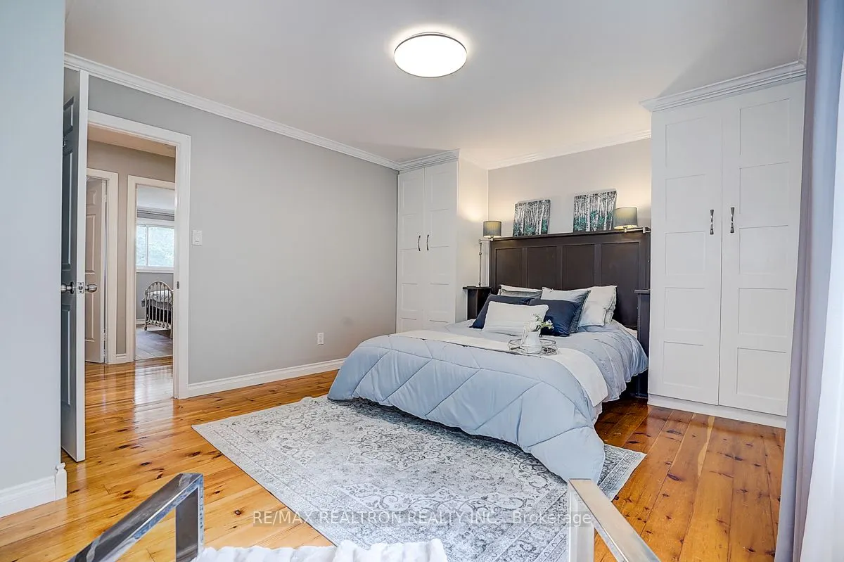 9 Earls Court