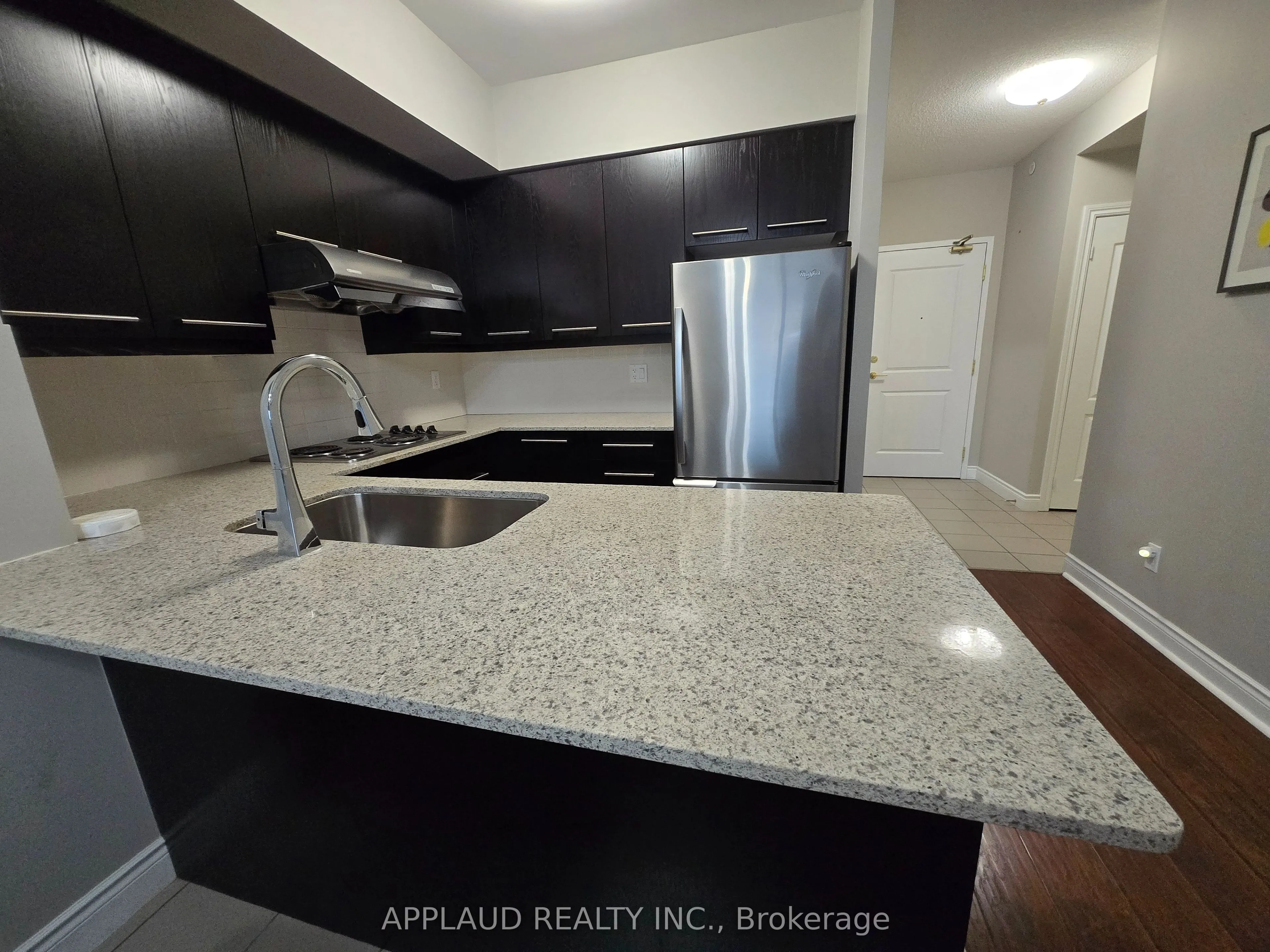11211 Yonge Street, #B652