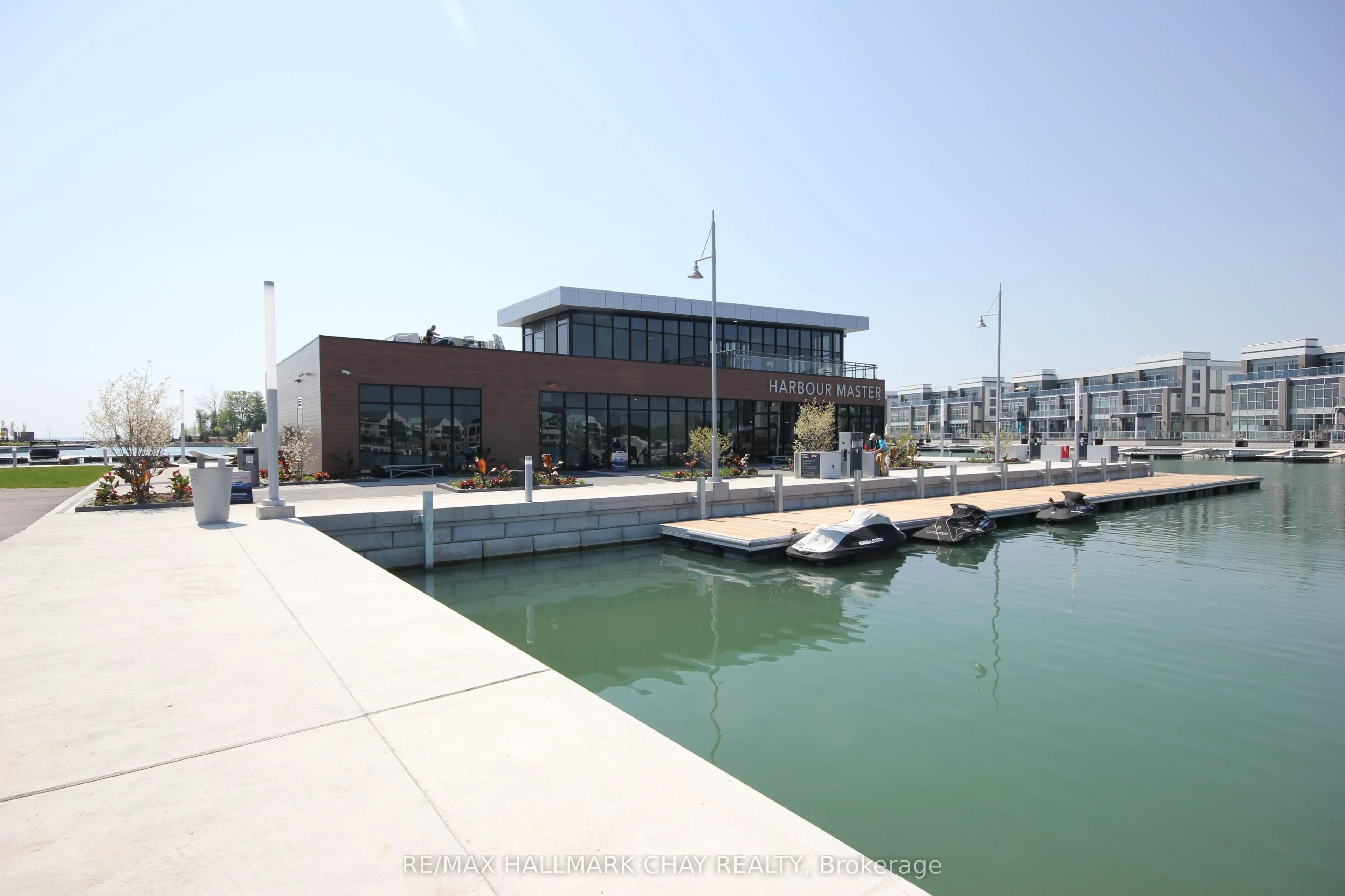 275 BROWARD Way, #60
