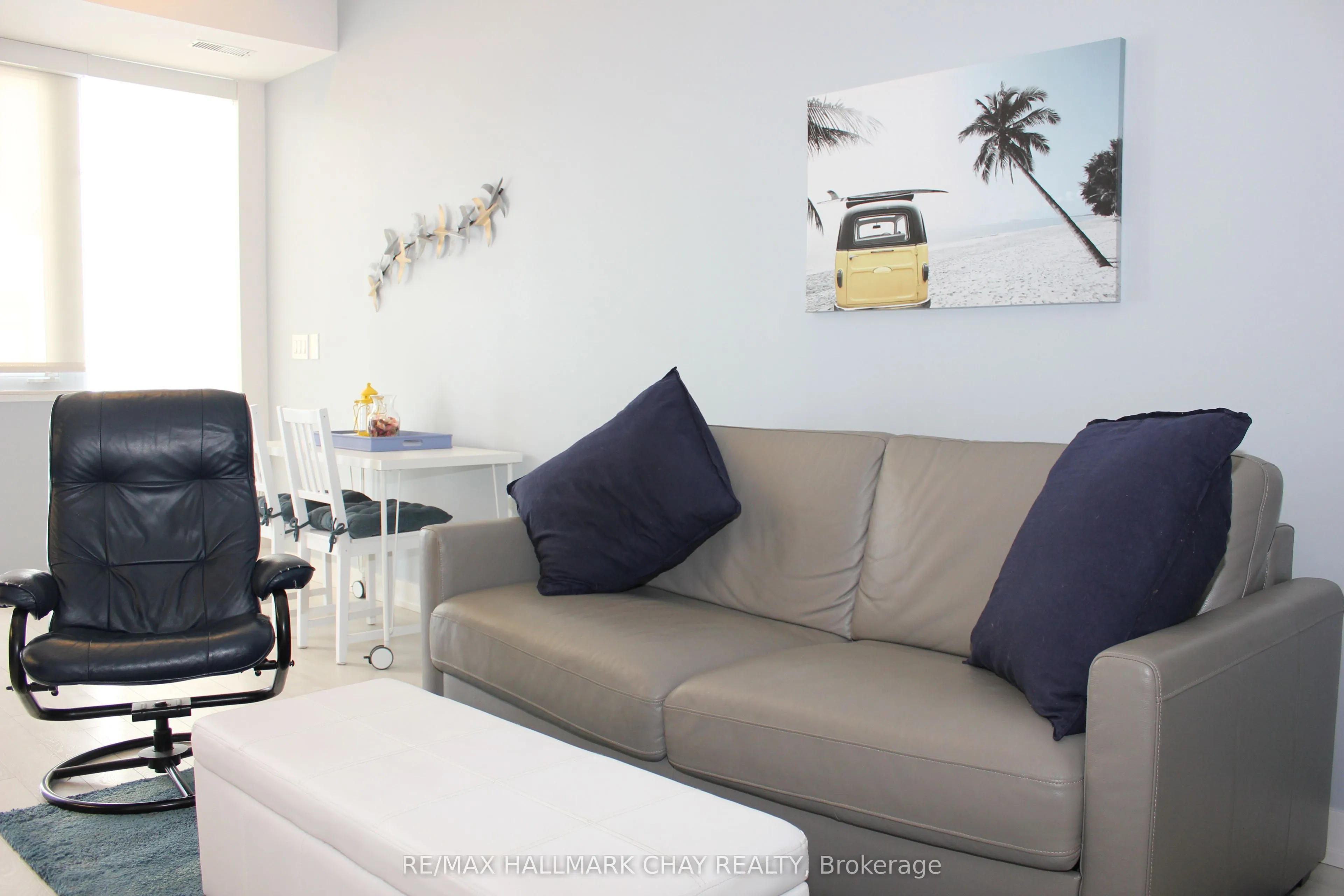 275 BROWARD Way, #60