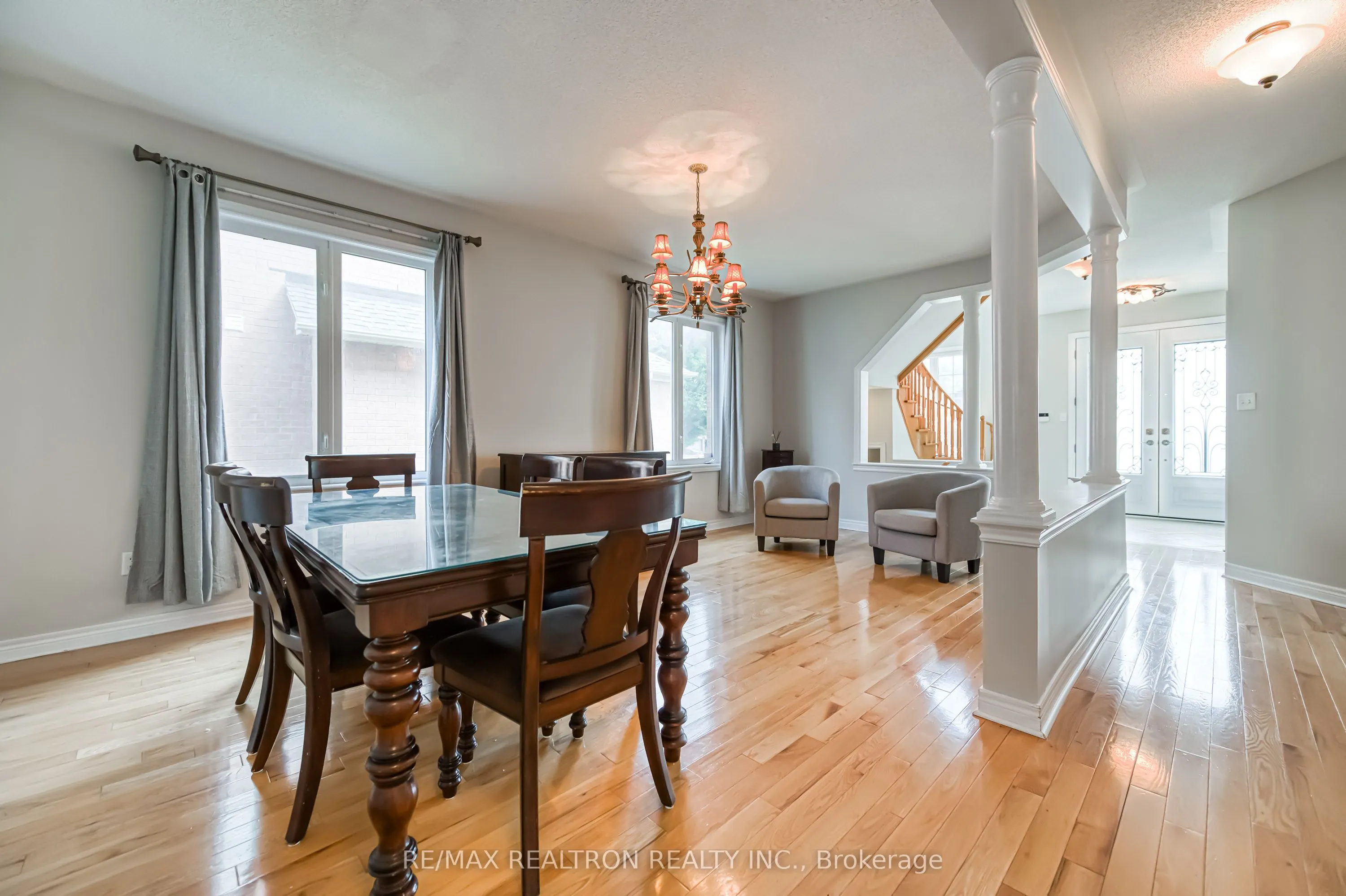 73 Adastra Crescent