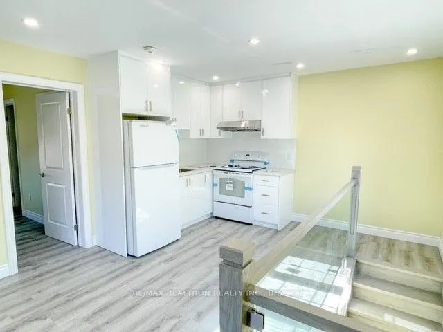 16 Arthur Dixon Street, #Coachhouse