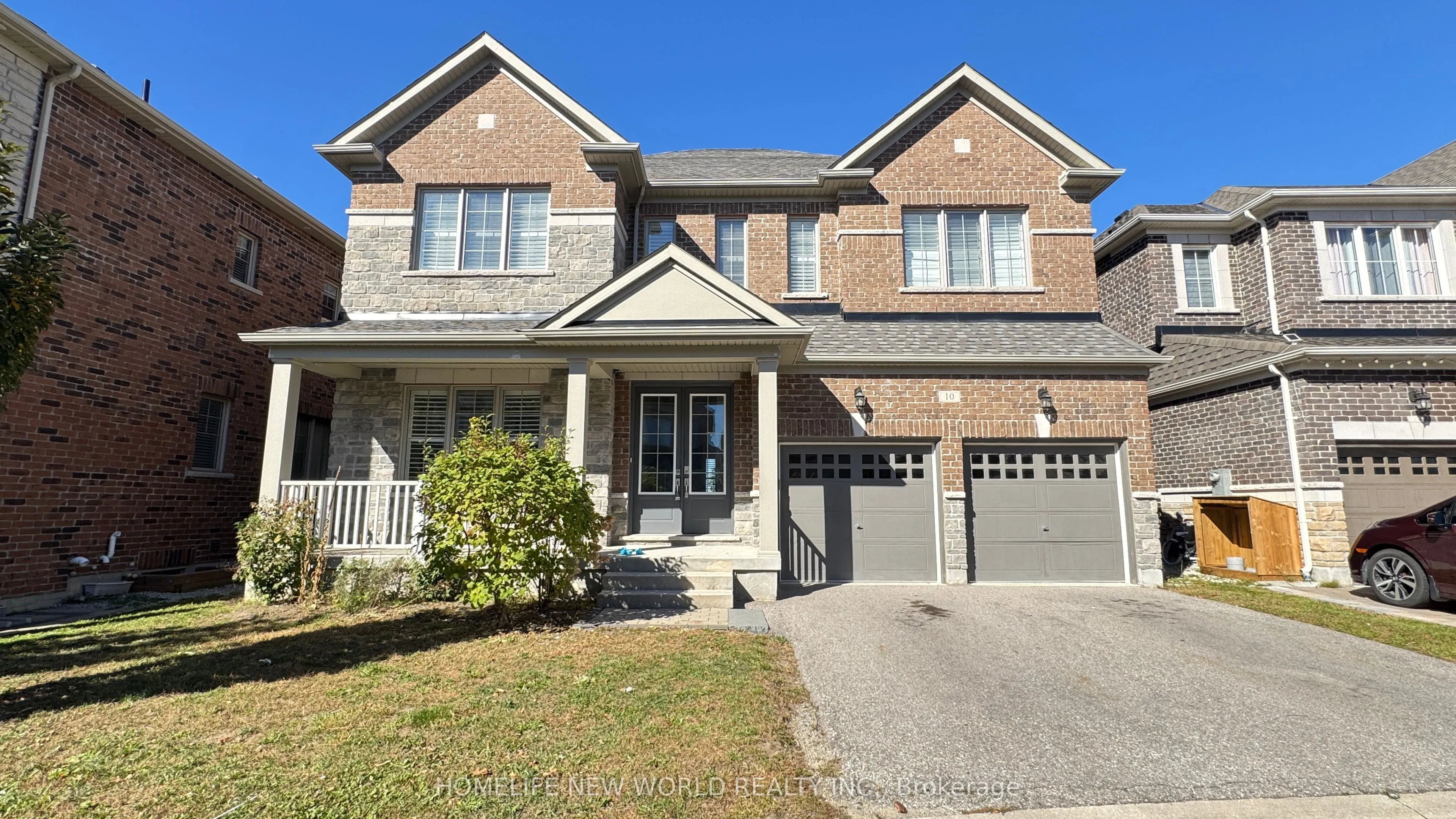 10 Ken Sinclair Crescent