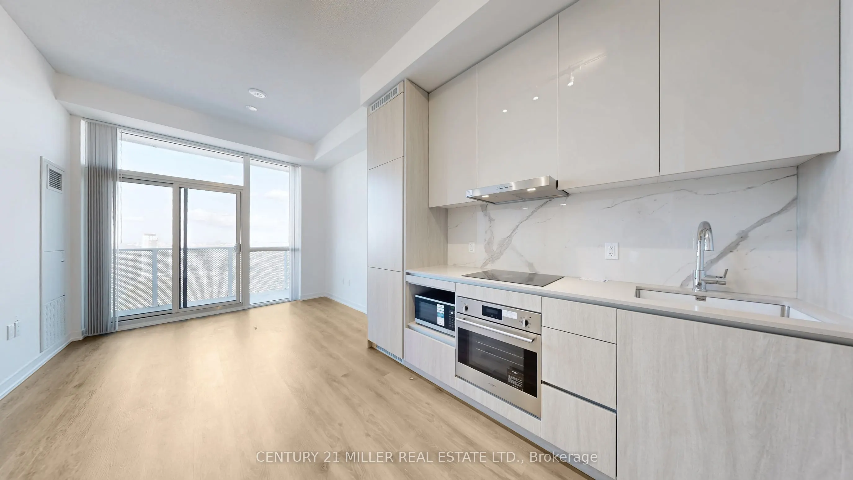 28 Interchange Way, #4308