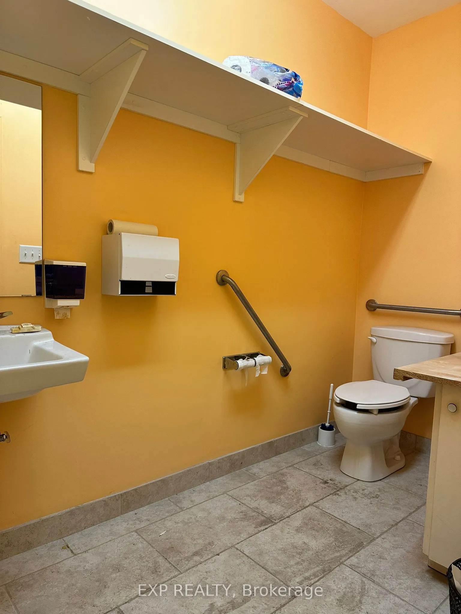 1150 Kerrisdale Boulevard, #3